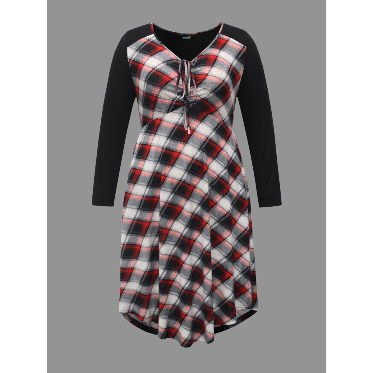 Plus Size Plaid Patchwork Ties Curved Hem Dress BlackFlower Women Casual Patchwork Knit Dresses Bloomchic 18-20/2X Product Image