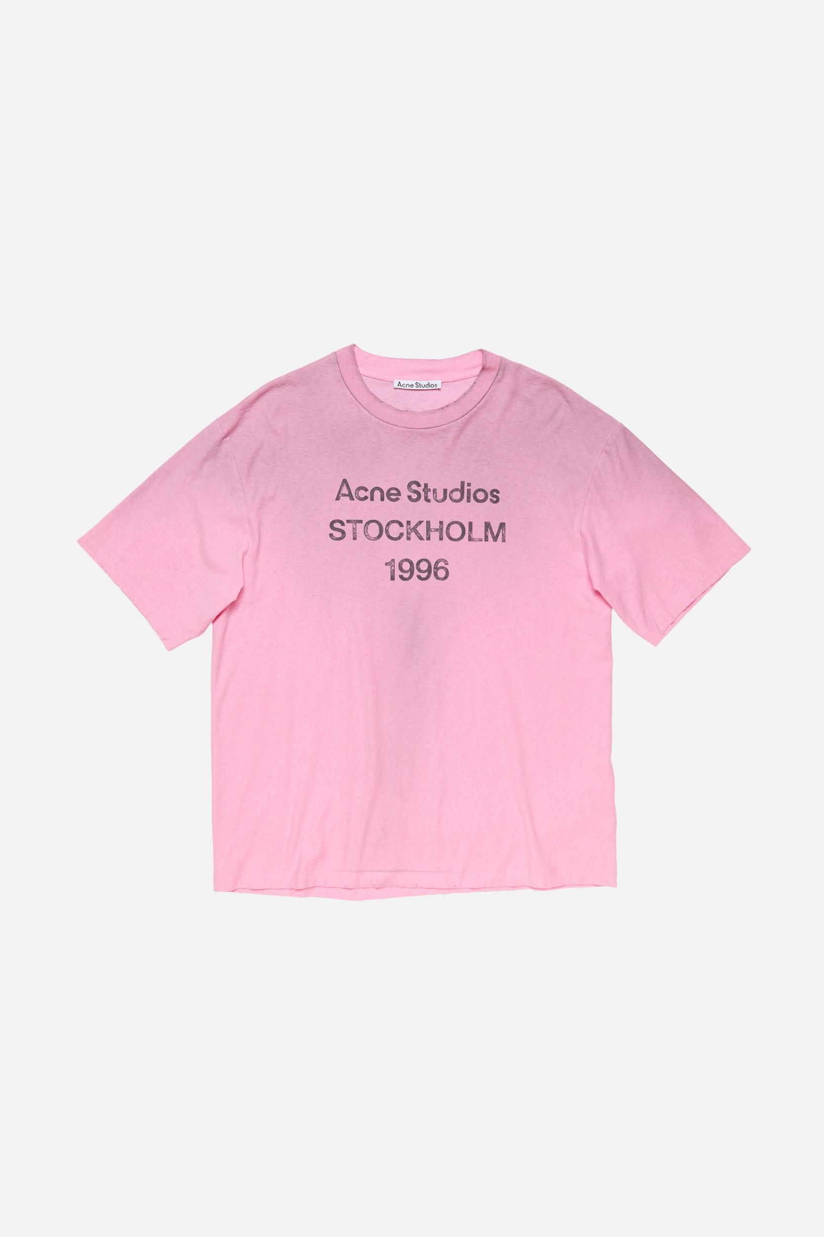 Logo t-shirt - Relaxed fit Product Image