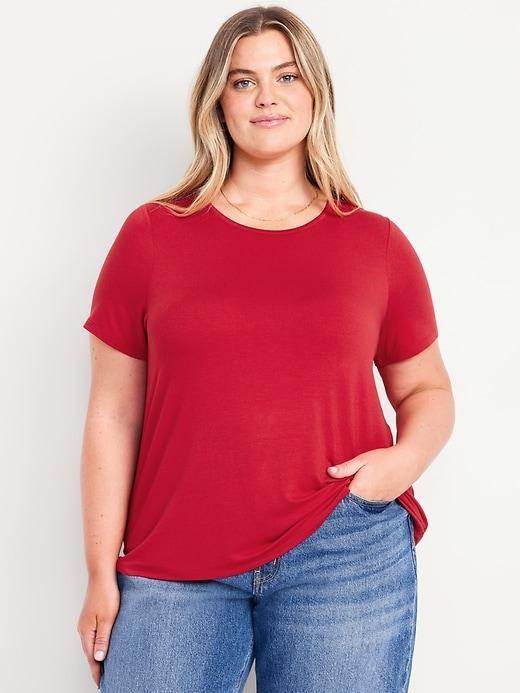 Luxe Shine T-Shirt Product Image