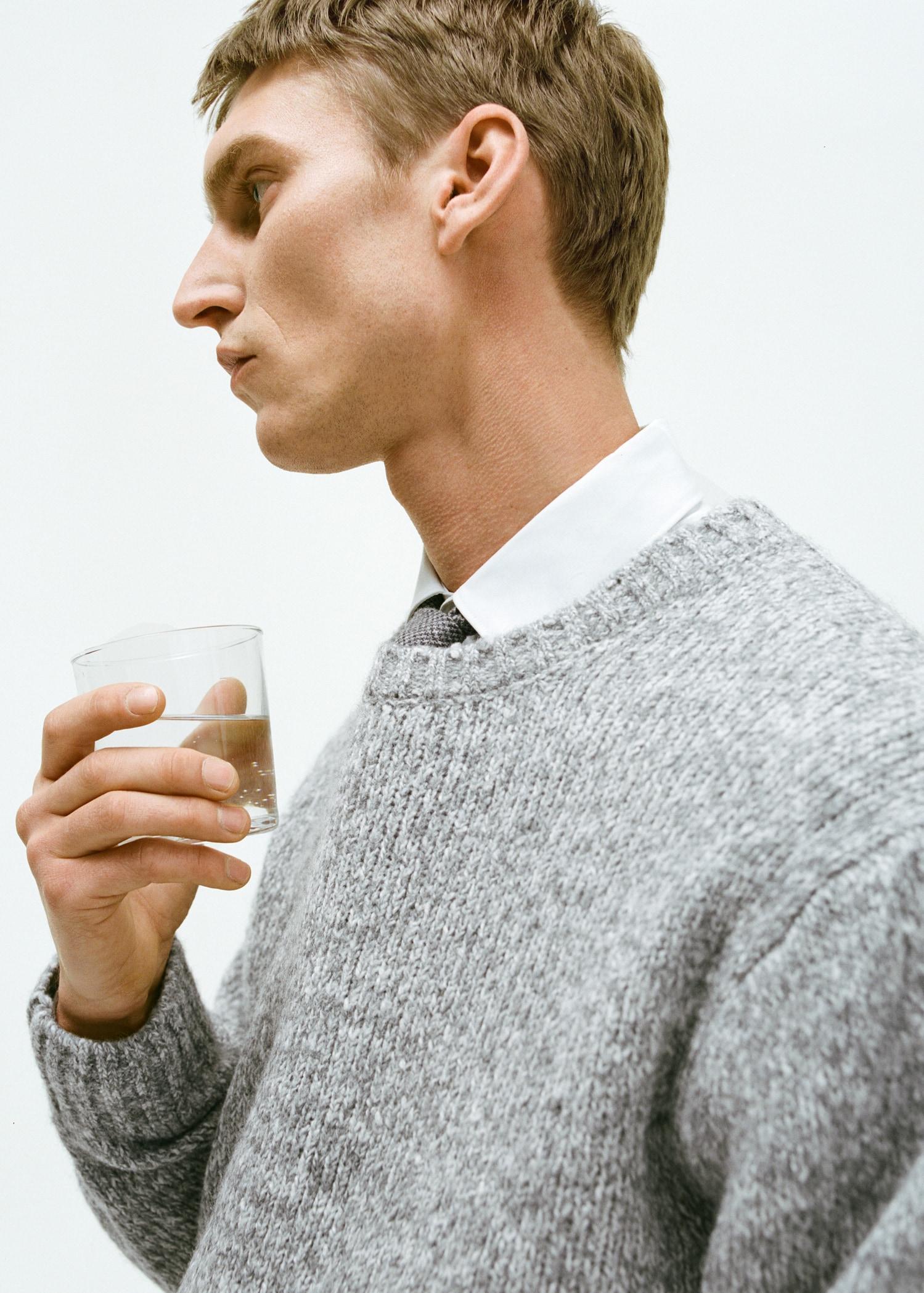 Fleece and cotton sweater - Men | MANGO USA Product Image