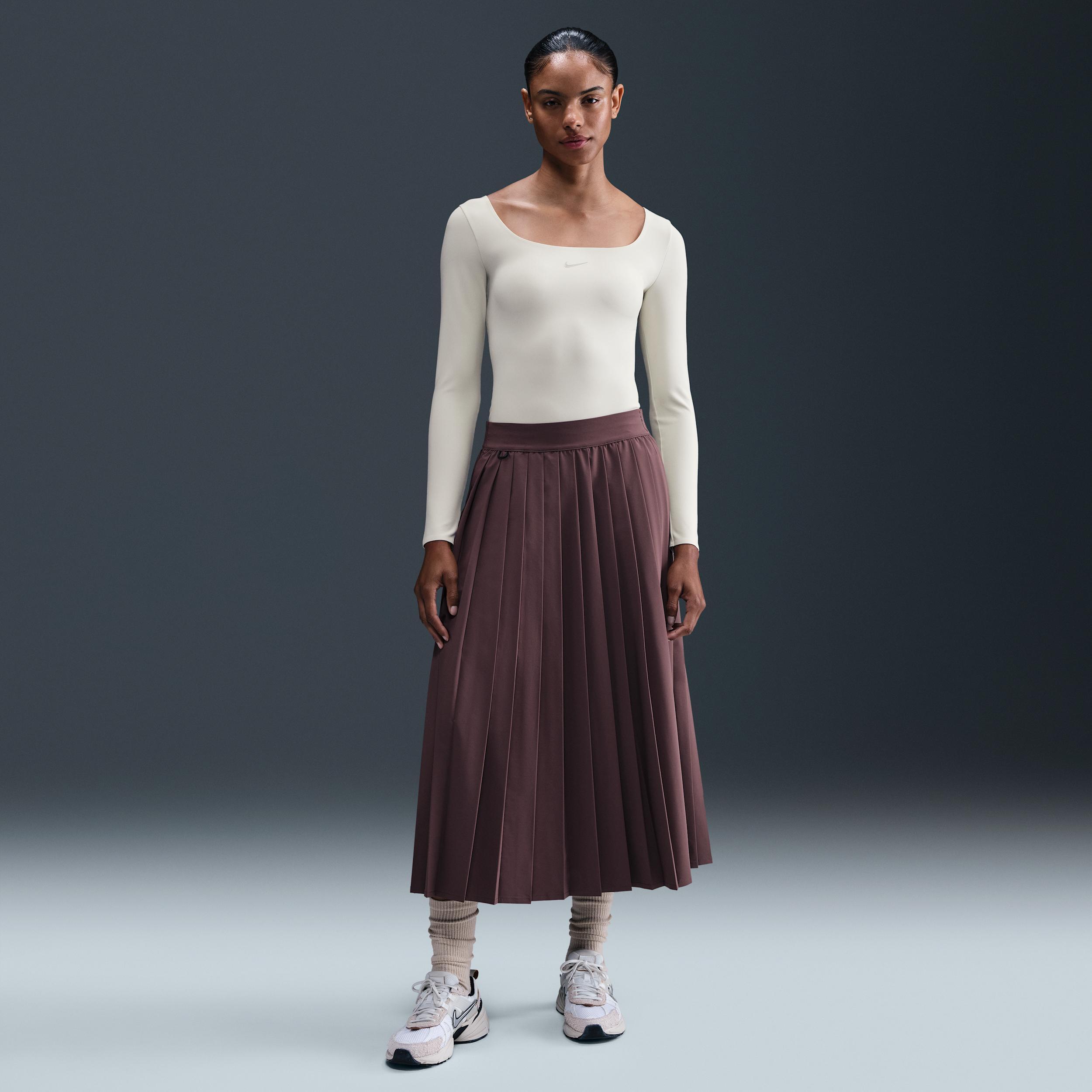 Nike Form Women's Long-Sleeve Bodysuit Product Image
