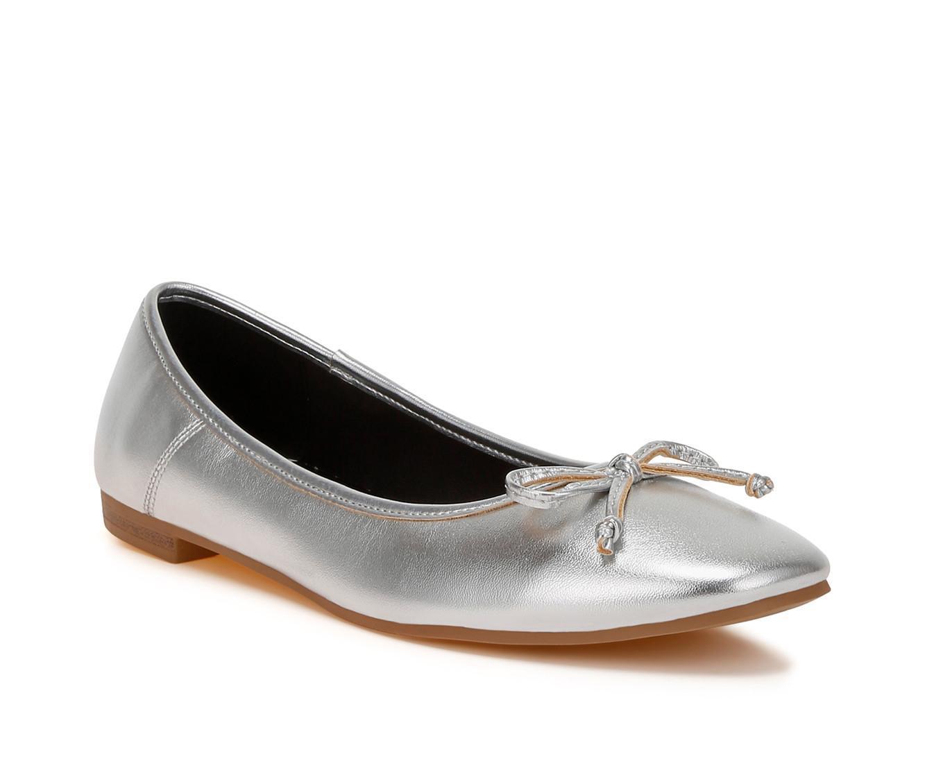 Women's Rag & Co Enchanted Flats Product Image
