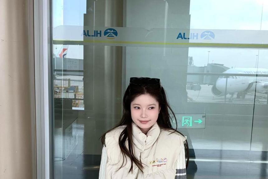 Stand Collar Lettering Padded Zip Vest Product Image