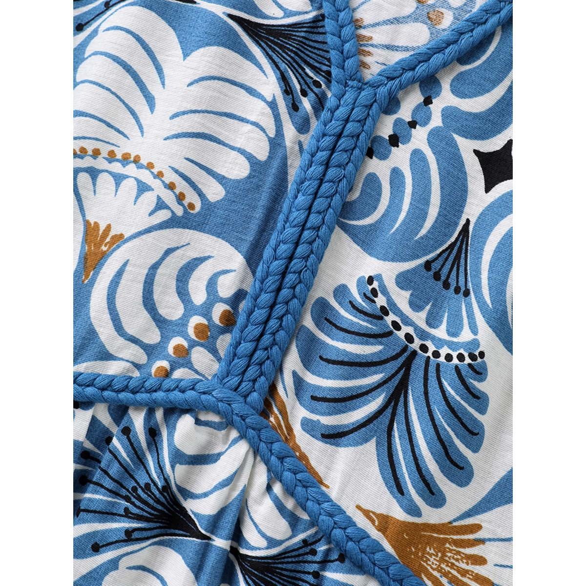 Plus Size Shell Print Lace Detail Flowy Maxi Dress Cerulean Women V-neck Short sleeve Curvy BloomChic 12/L Product Image