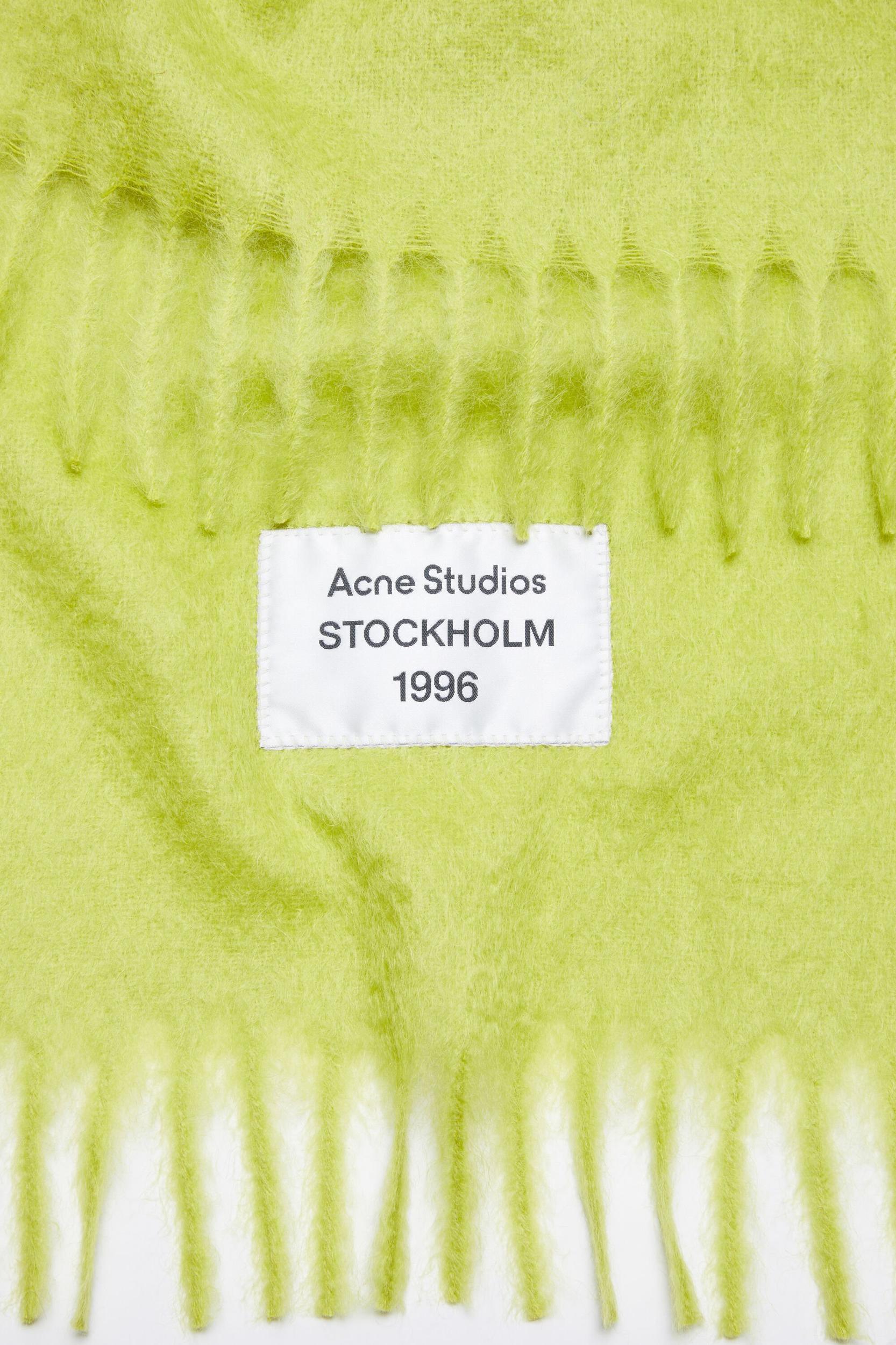 Fringe alpaca scarf Product Image