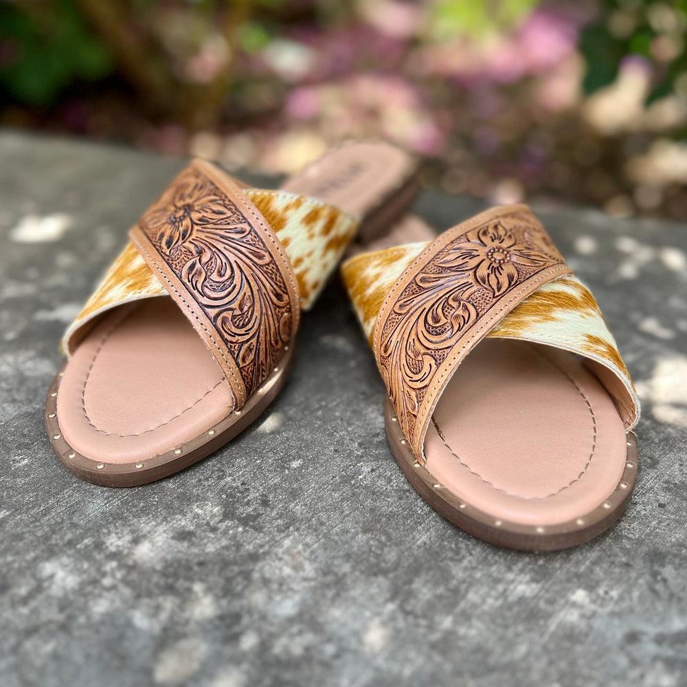 Mukluk Western Hand Tooled Sandals* Product Image