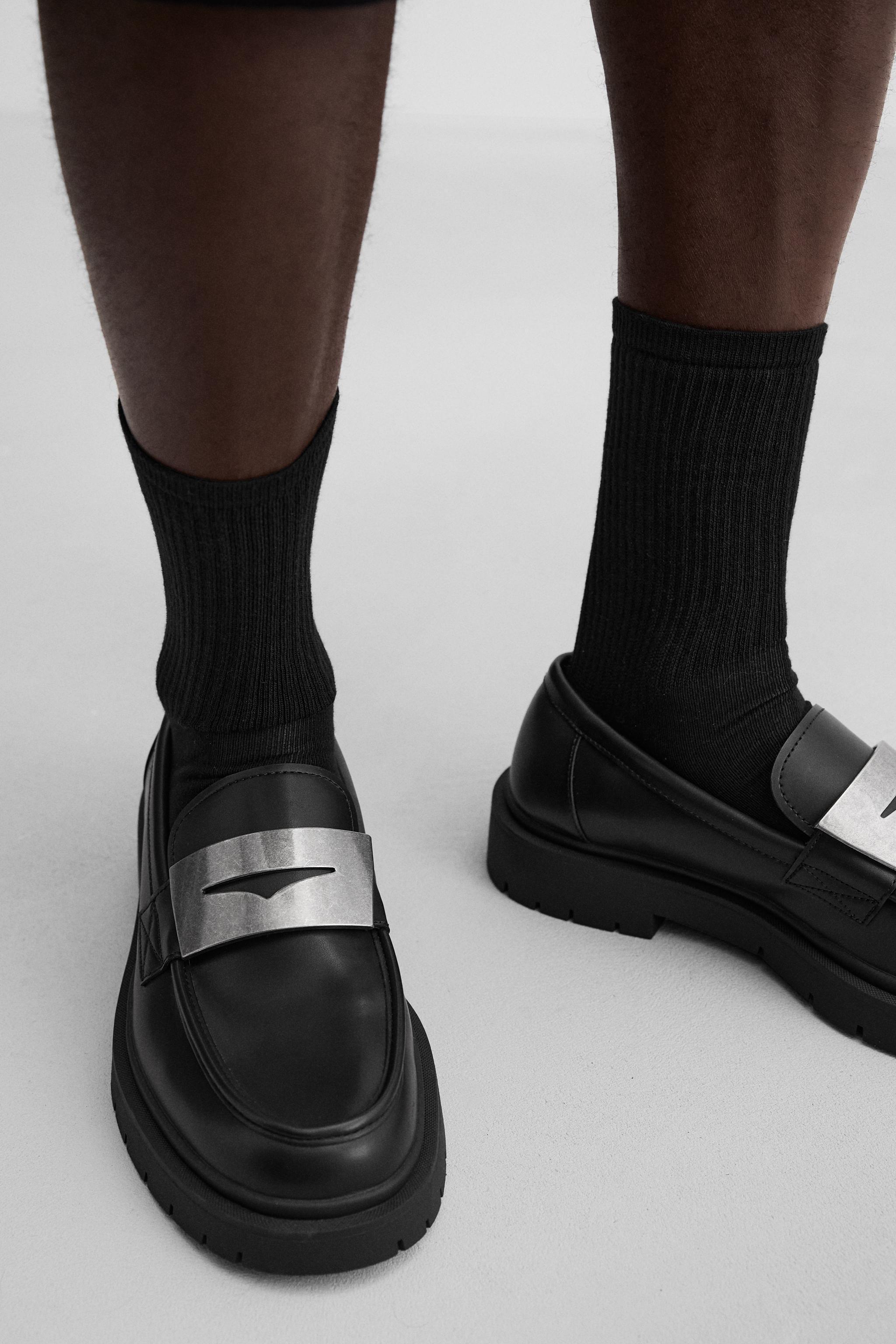 APPLIQUÉ LOAFERS Product Image
