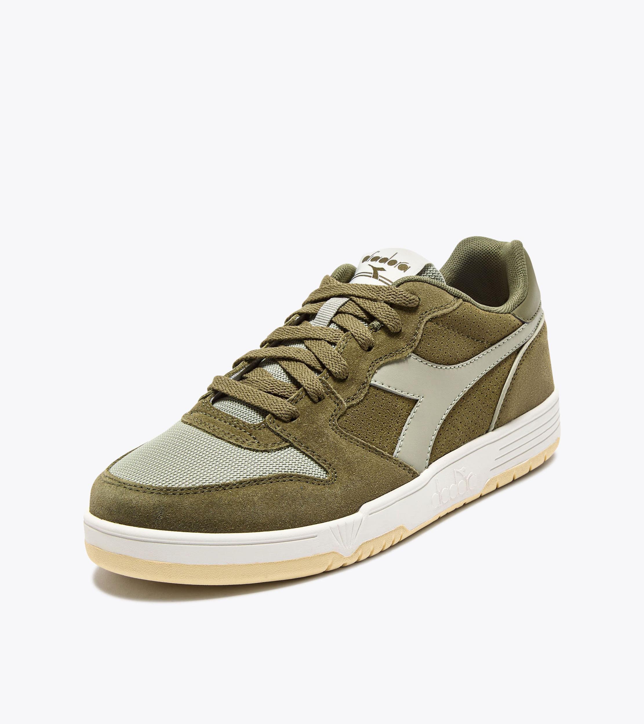 DEUCE M2 SUEDE Product Image