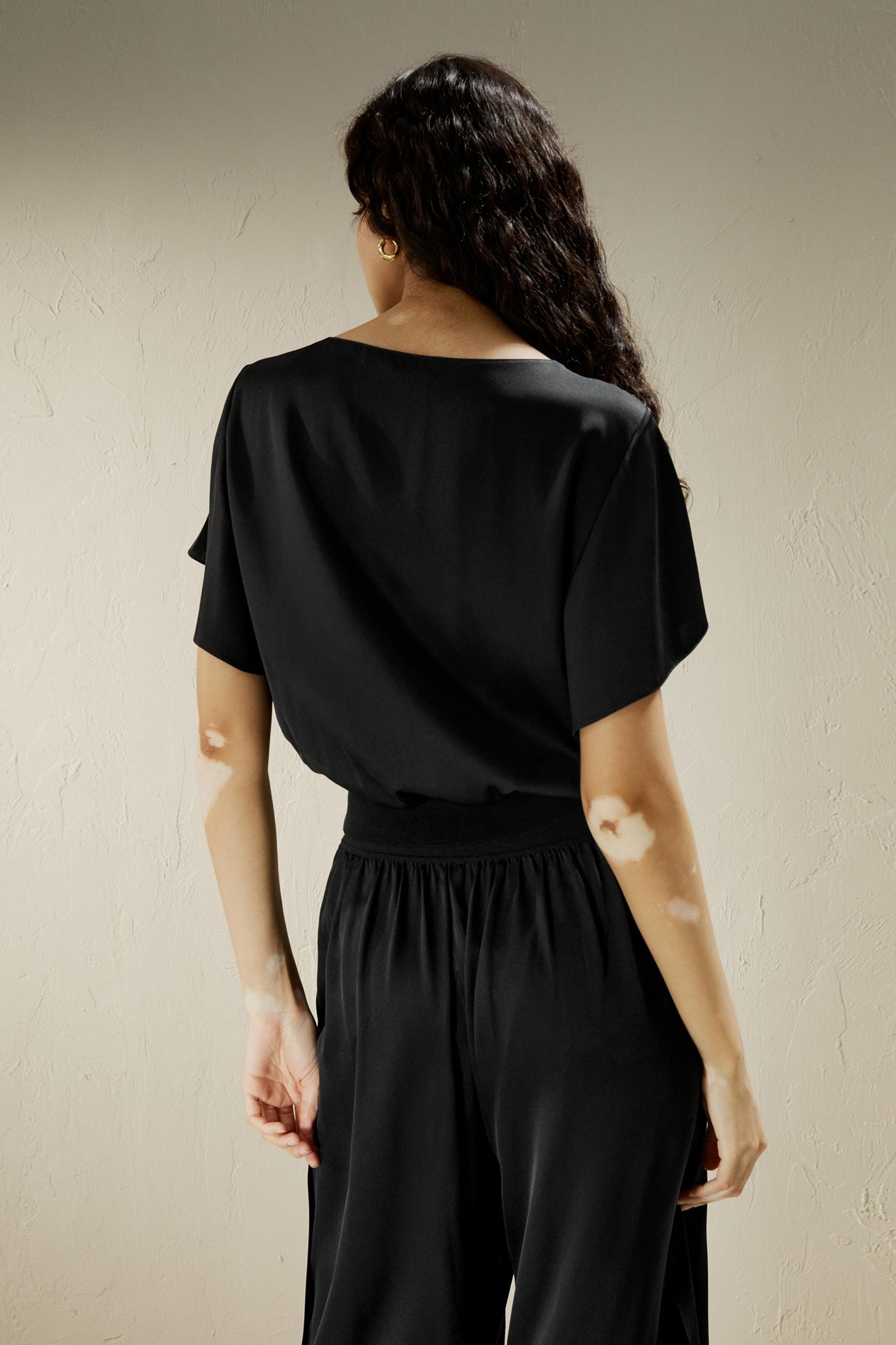 Peplos Shirt Product Image
