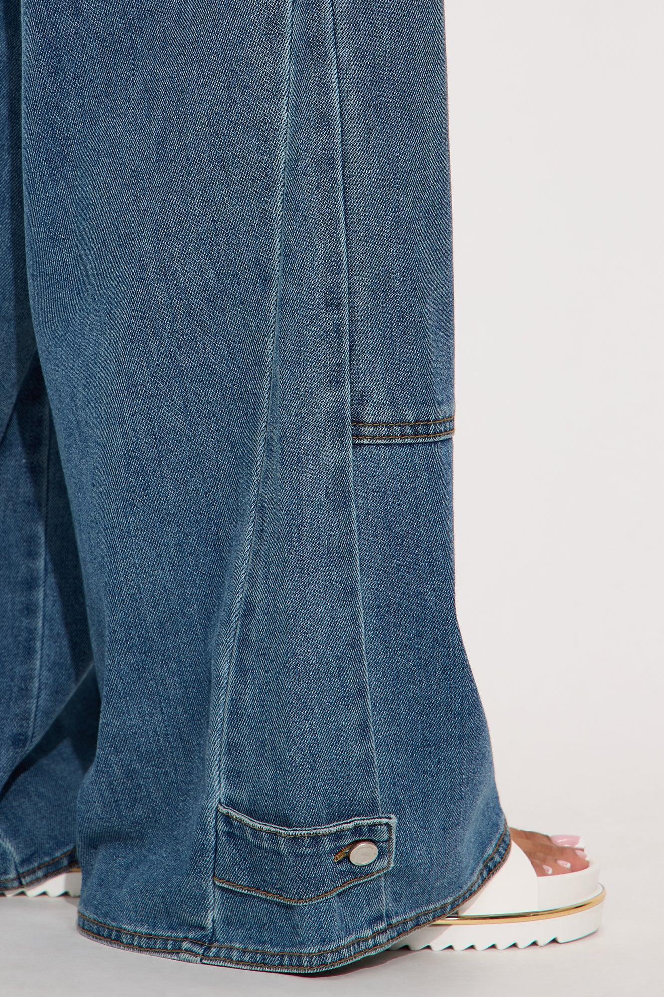 Going Everywhere Wide Leg Jeans - Medium Wash Product Image