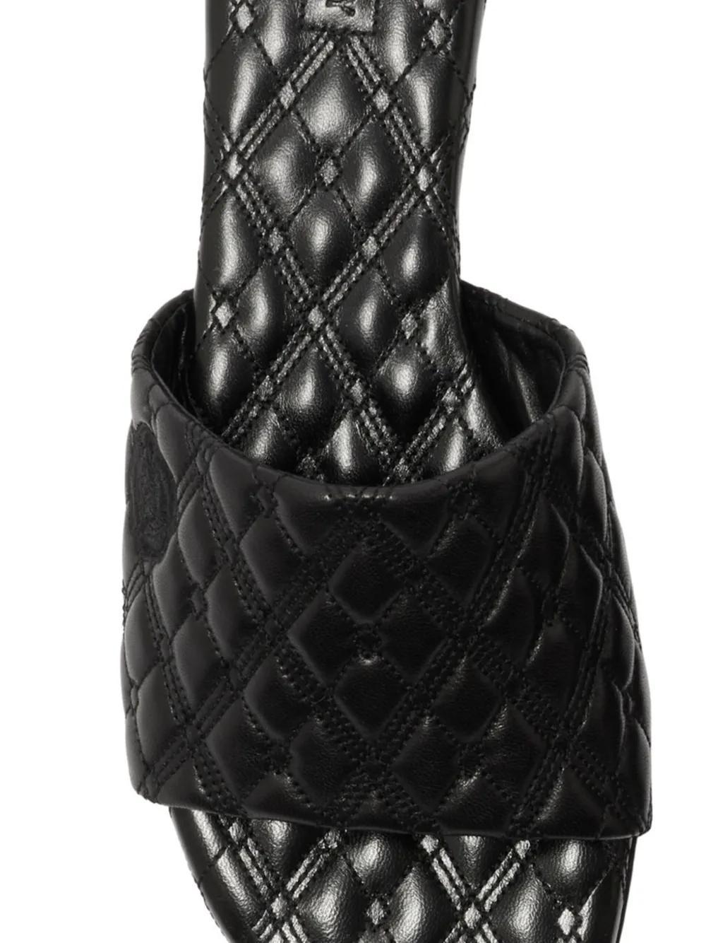 Quilt leather slides  Product Image