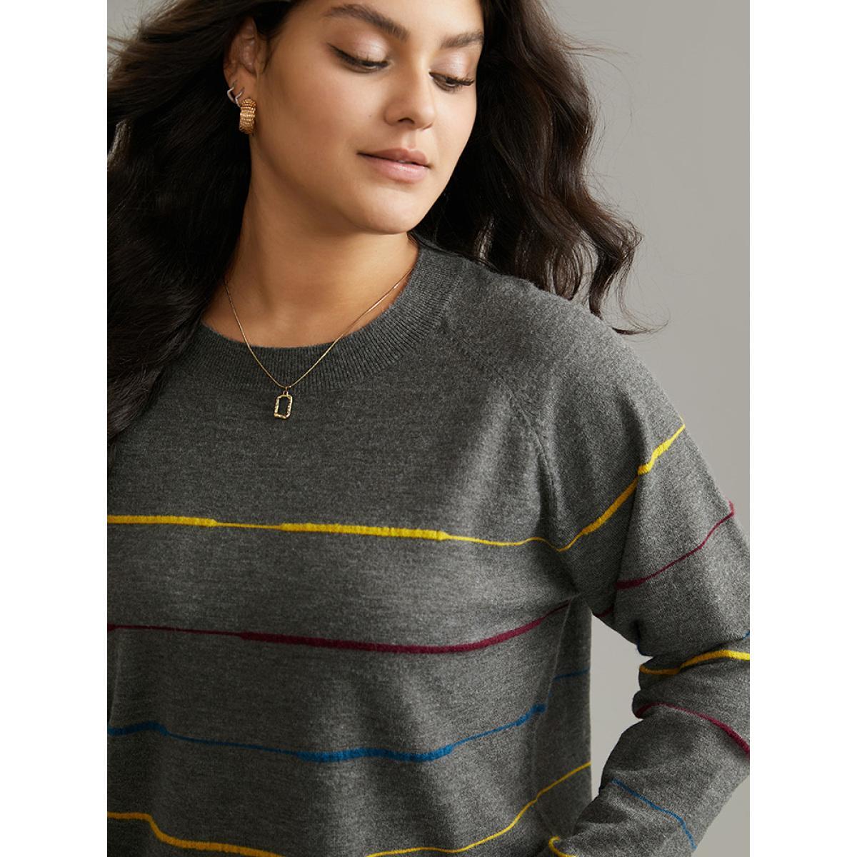Plus Size Anti-Pilling Contrast Pinstripe Raglan Sleeve Pullover DimGray Women Casual Loose Long Sleeve Round Neck Dailywear Pullovers BloomChic 18-20/2X Product Image