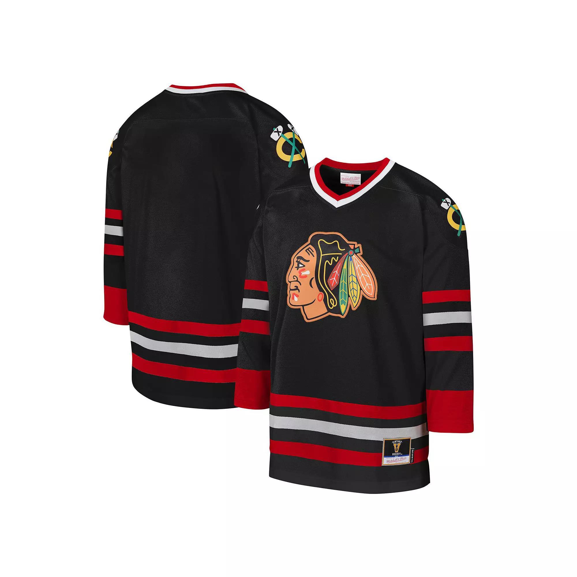 Youth Mitchell & Ness Black Chicago Blackhawks 1997 Blue Line Player Jersey, Boy's, Size: YTH Small/Medium Product Image