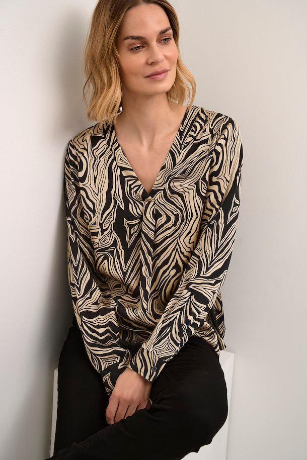 CUvilma Blouse Product Image