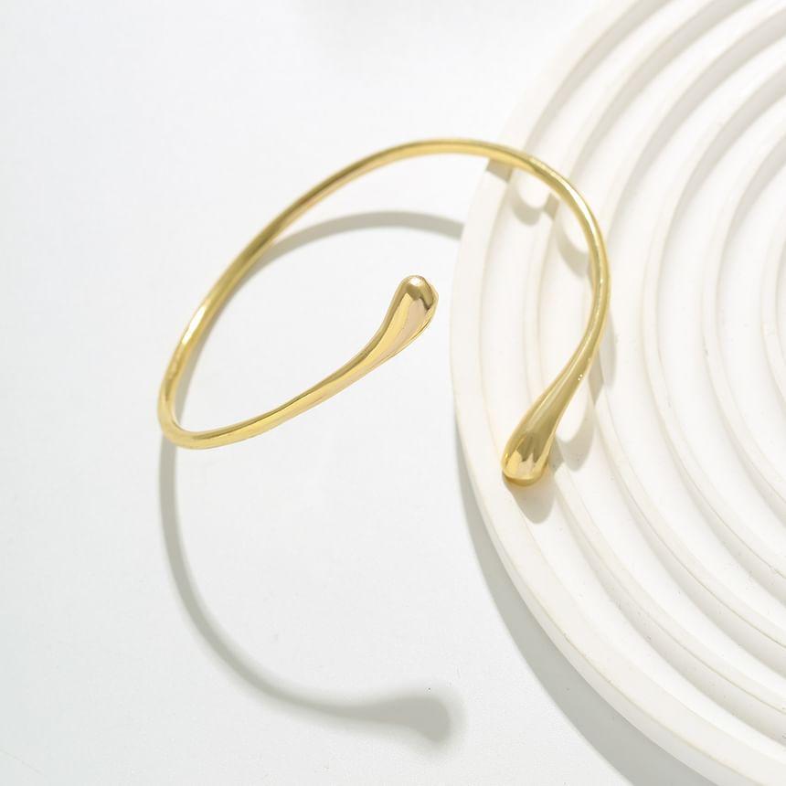 Metal Open Armlet Product Image
