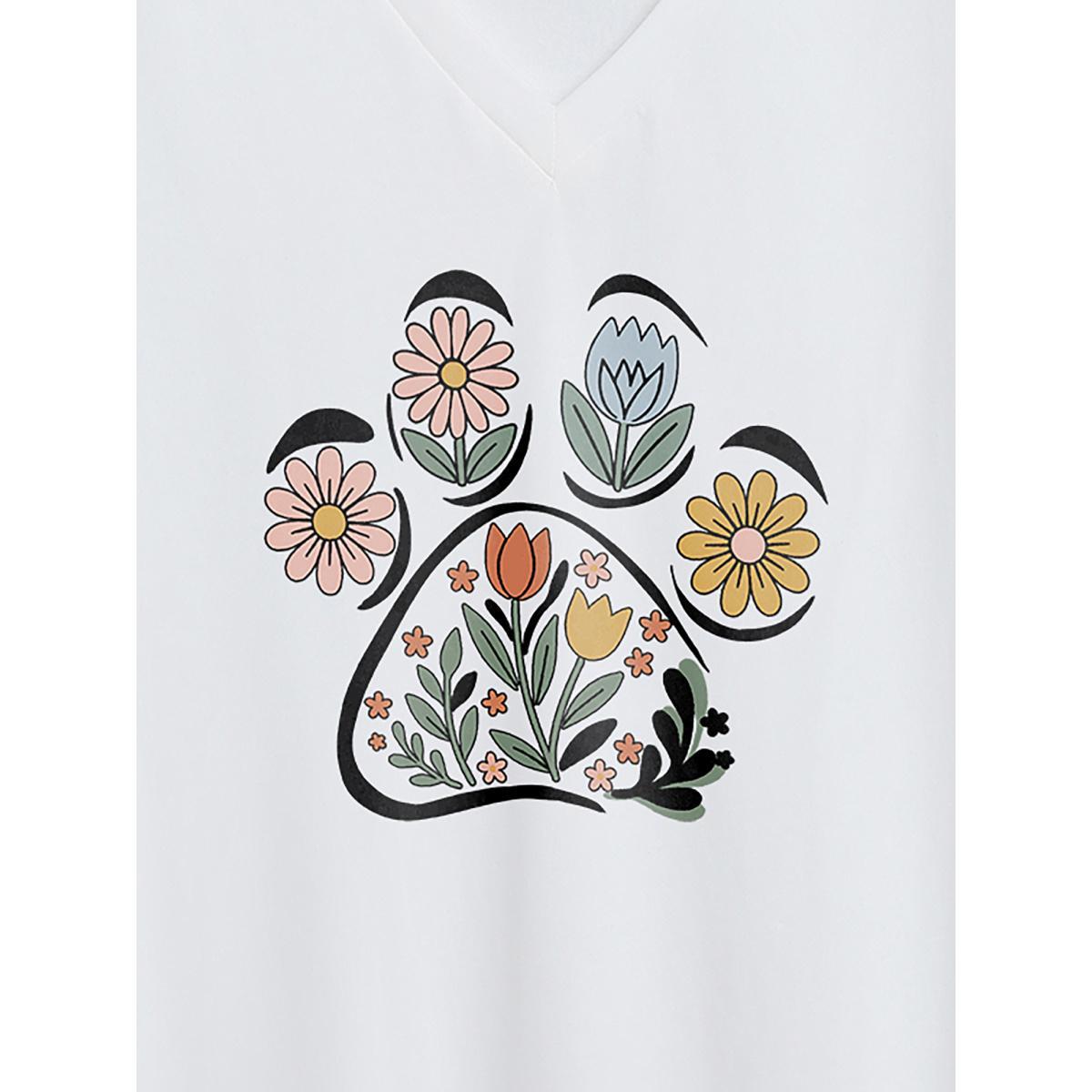 Plus Size Blooming Flowers Print V-Neck T-Shirt Originalwhite Women Non Animals V-neck Everyday-Casual T-shirts BloomChic 10/M Product Image
