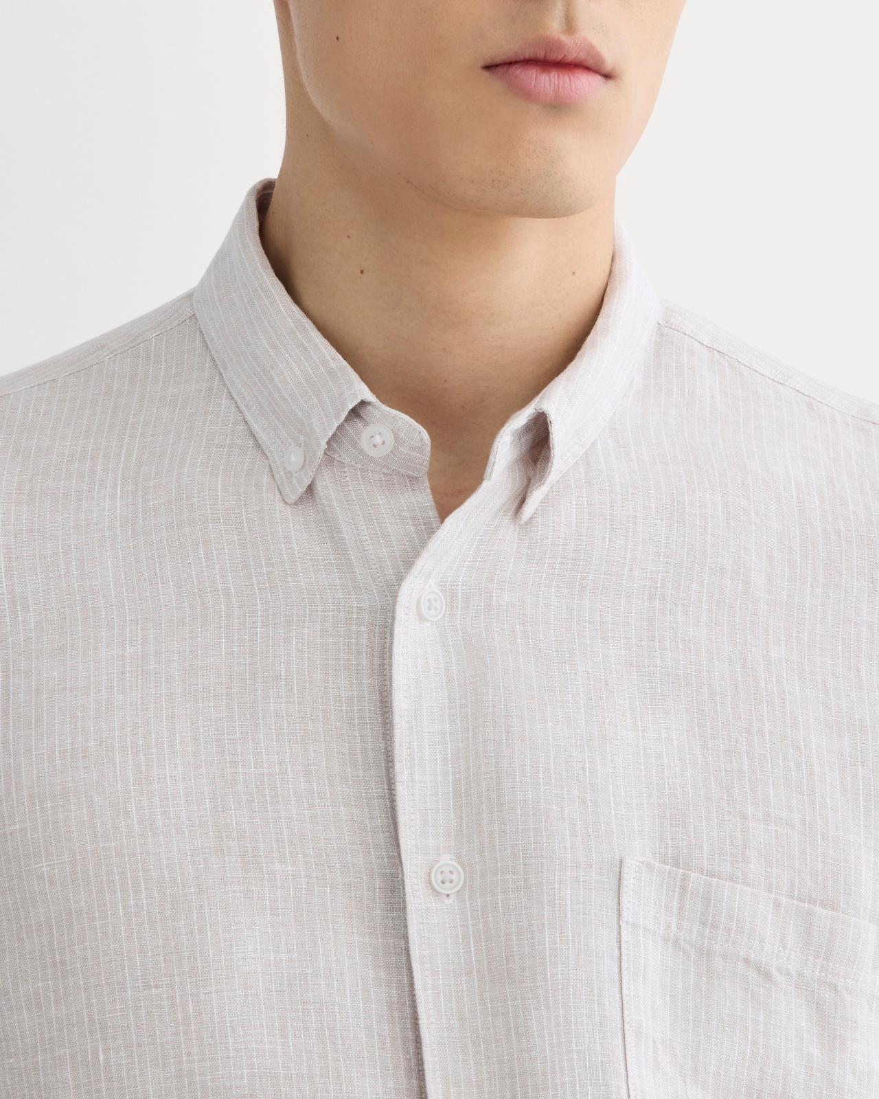 The Classic Short-Sleeve Shirt in Linen Product Image