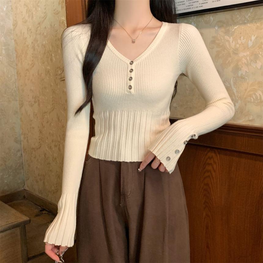 V-Neck Long Sleeve Plain Ribbed Knitted Cropped Top Product Image