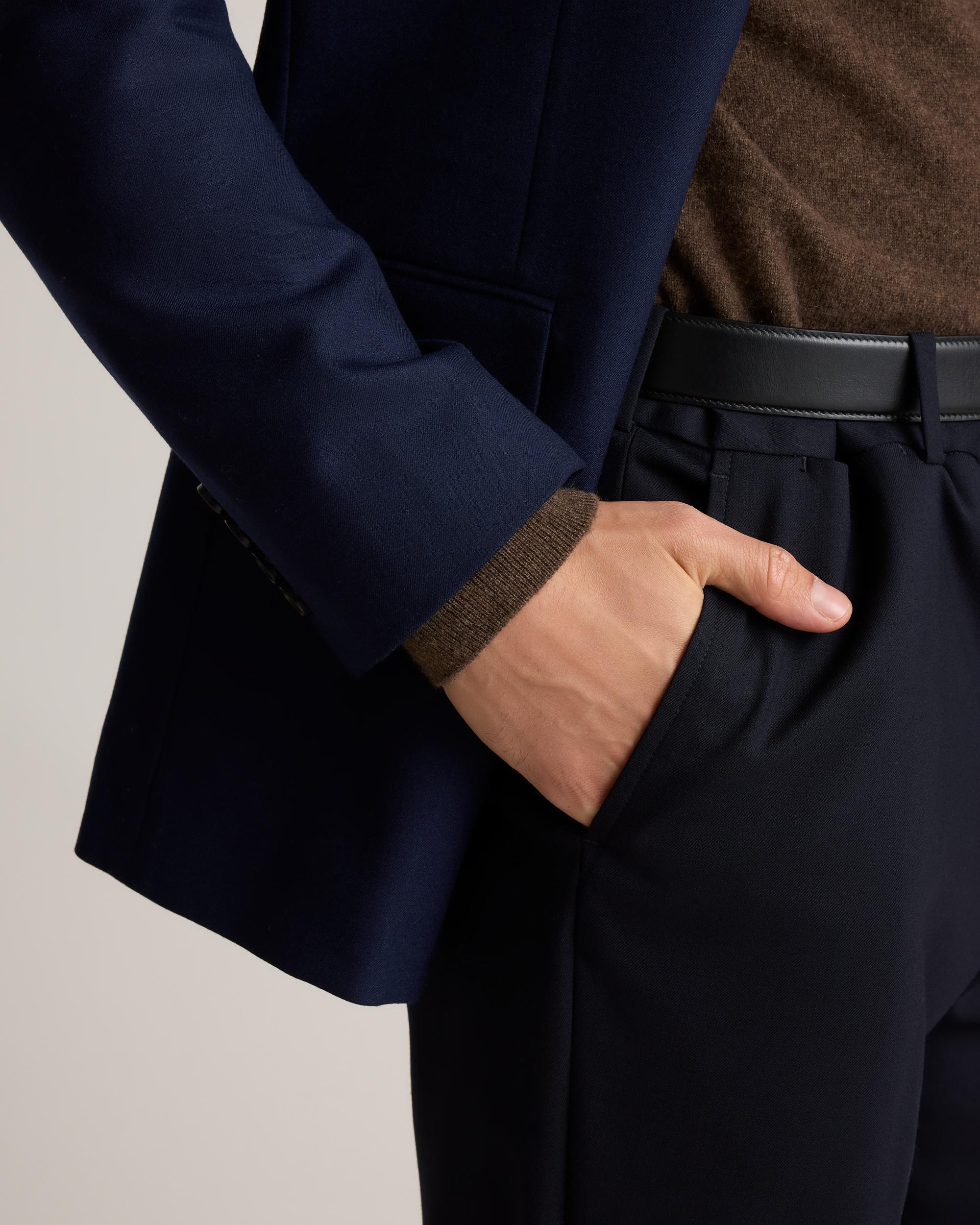 Quince | Men's Stretch Wool Blazer Size XL Product Image