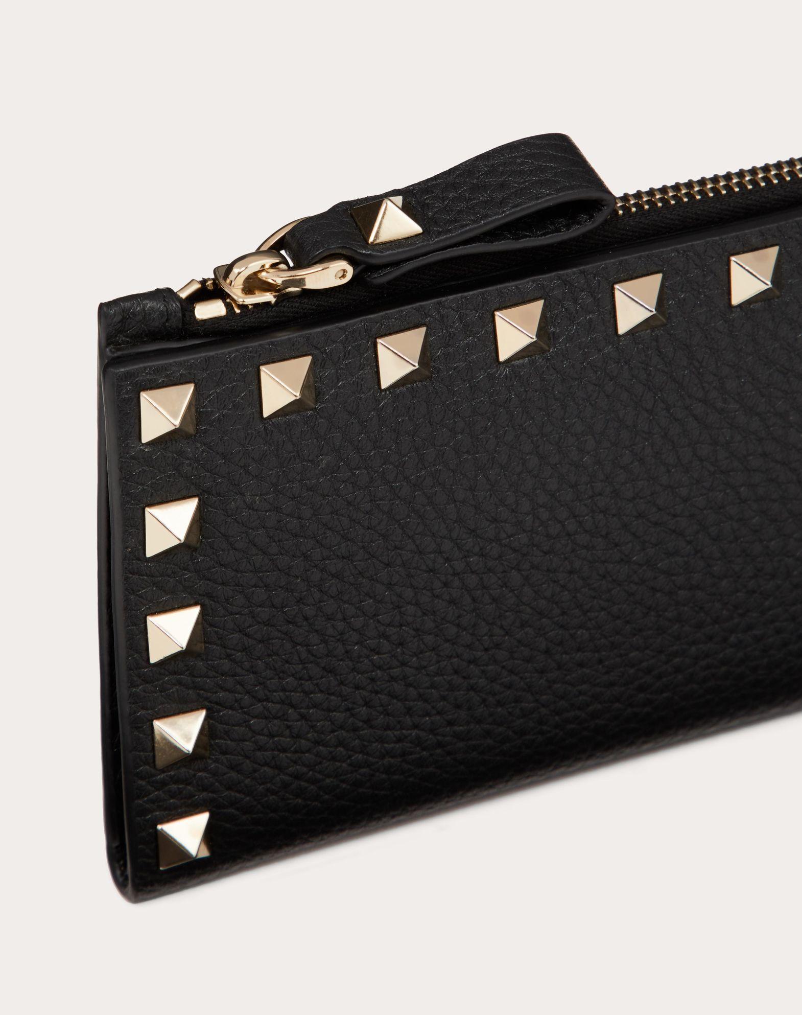 Rockstud Grainy Calfskin Cardholder With Zipper Product Image