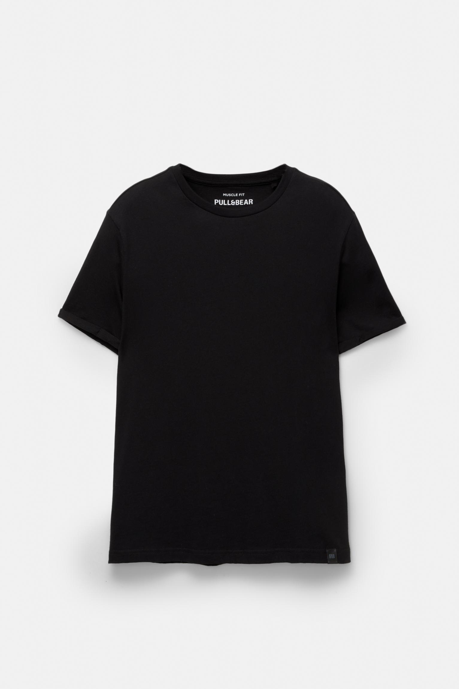 Basic muscle fit T-shirt Product Image