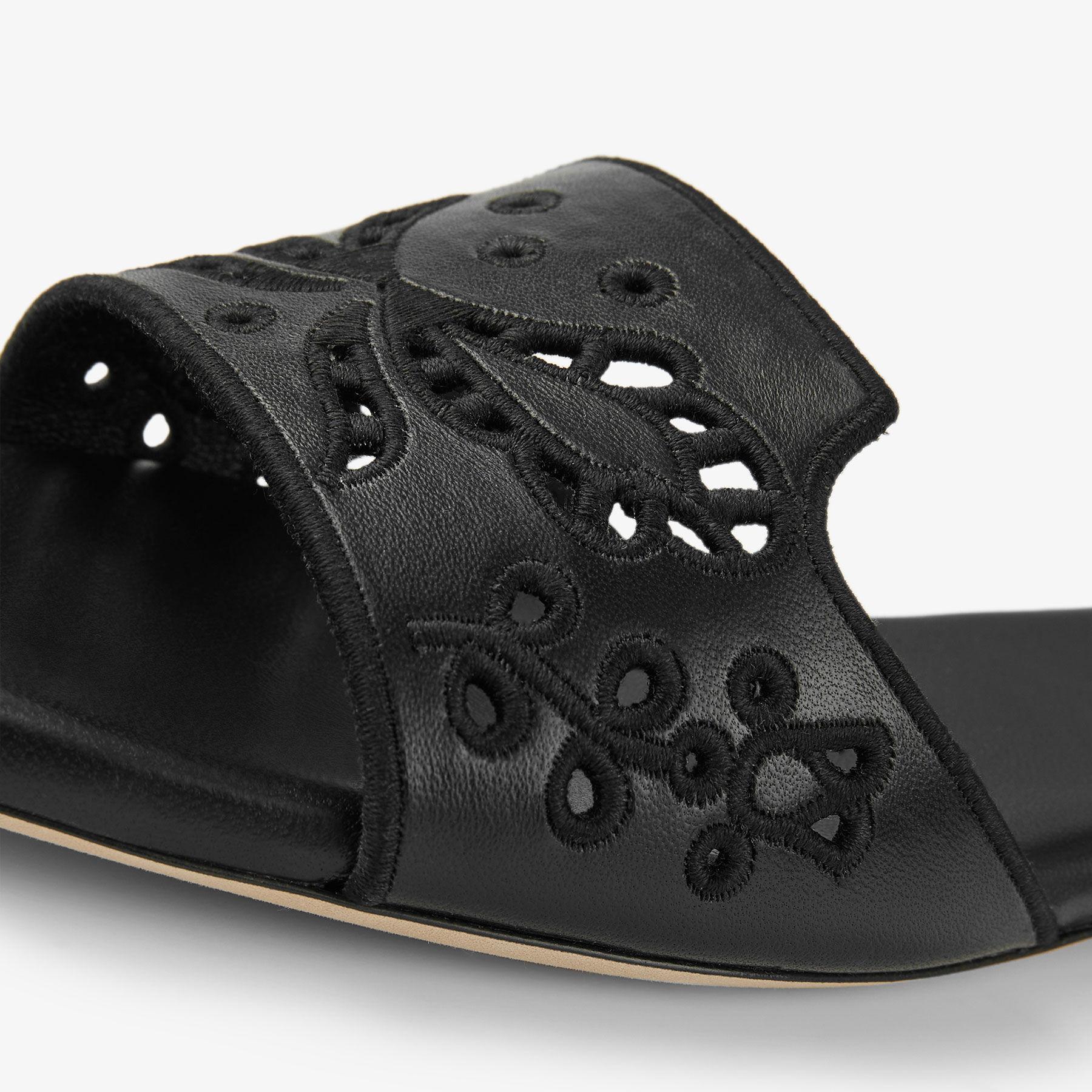 Ariane Flat Product Image