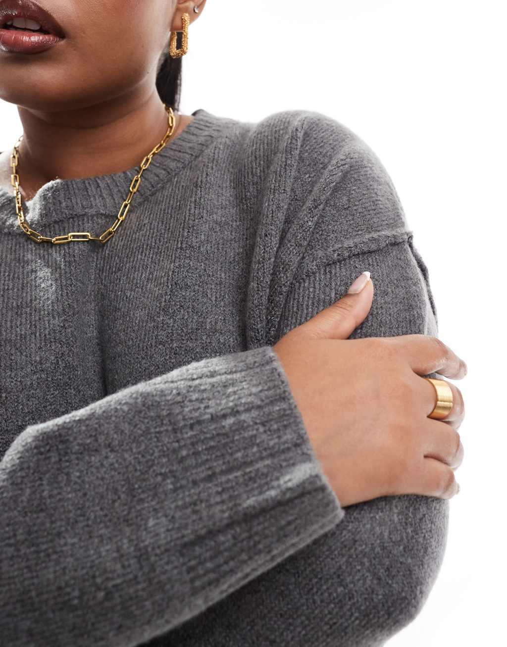 COLLUSION Plus crew neck sweater in gray Product Image