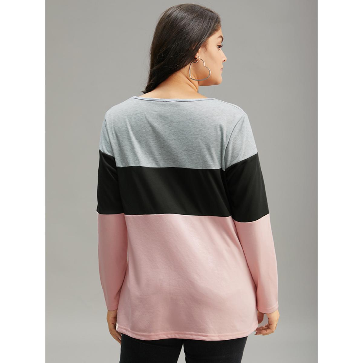 Plus Size Colorblock Contrast Crisscross V Neck Sweatshirt Women Multicolor Casual Contrast V-neck Everyday Sweatshirts BloomChic 30/6X Product Image