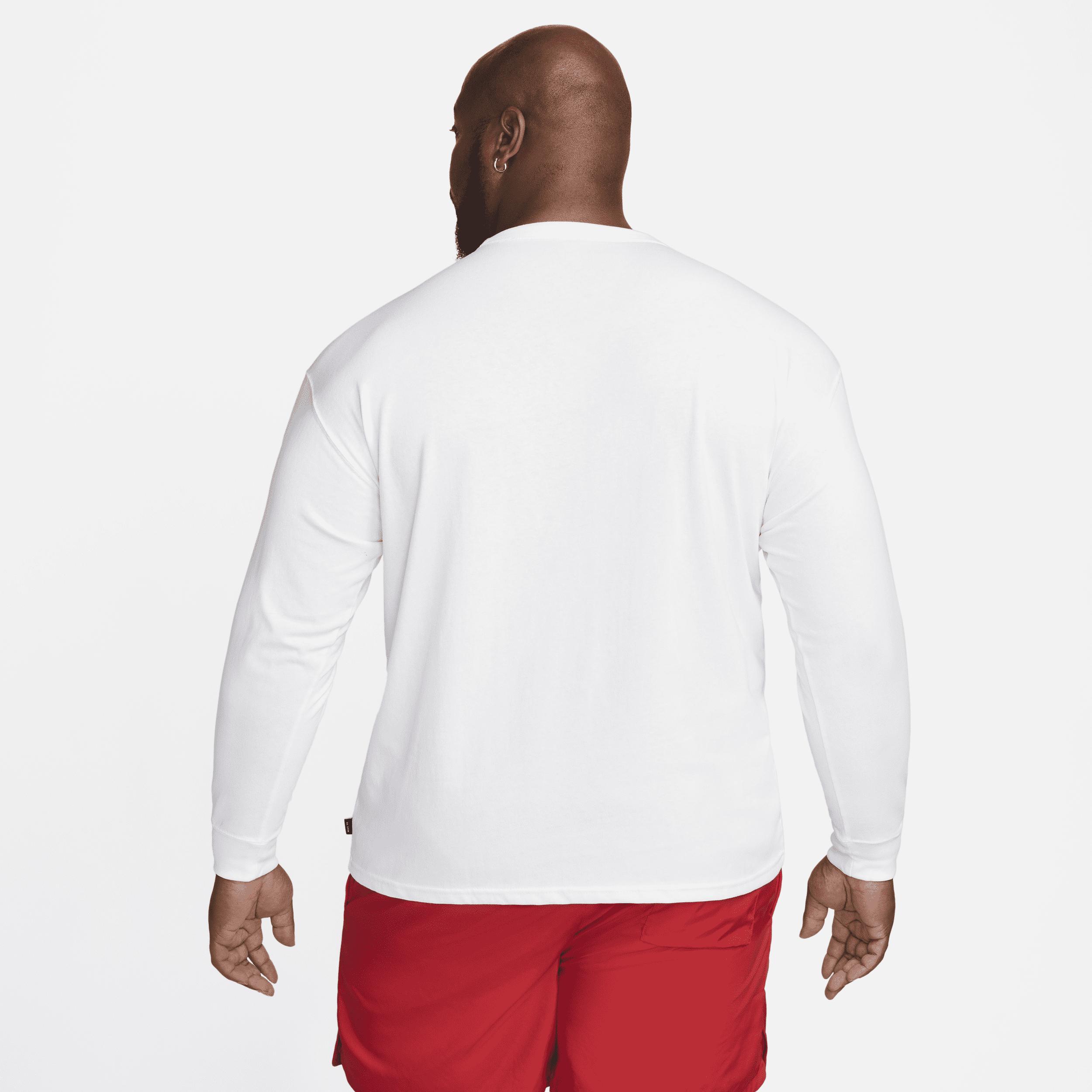 Men's Nike Sportswear Premium Essentials Long-Sleeve T-Shirt Product Image