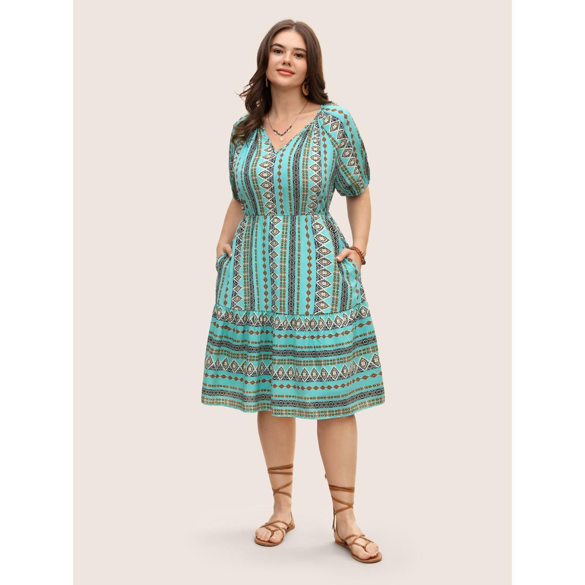 Plus Size Bandana Print Elastic Waist Gathered Puff Sleeve Dress Malachitegreen Women Resort Gathered Flat collar with V-notch Short sleeve Curvy BloomChic 22-24/3X Product Image