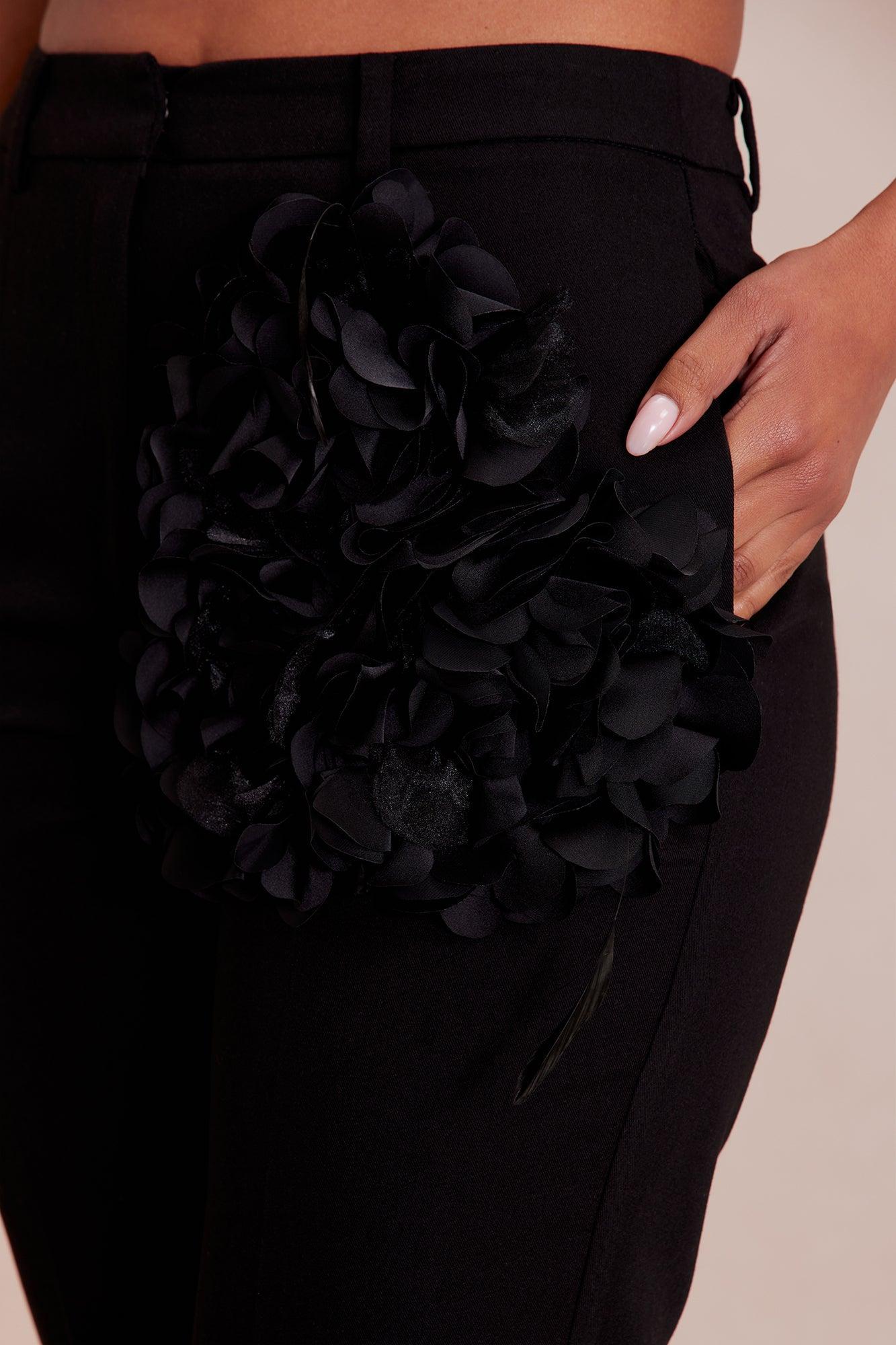 Elise Floral Applique Capri Pant - Black Product Image