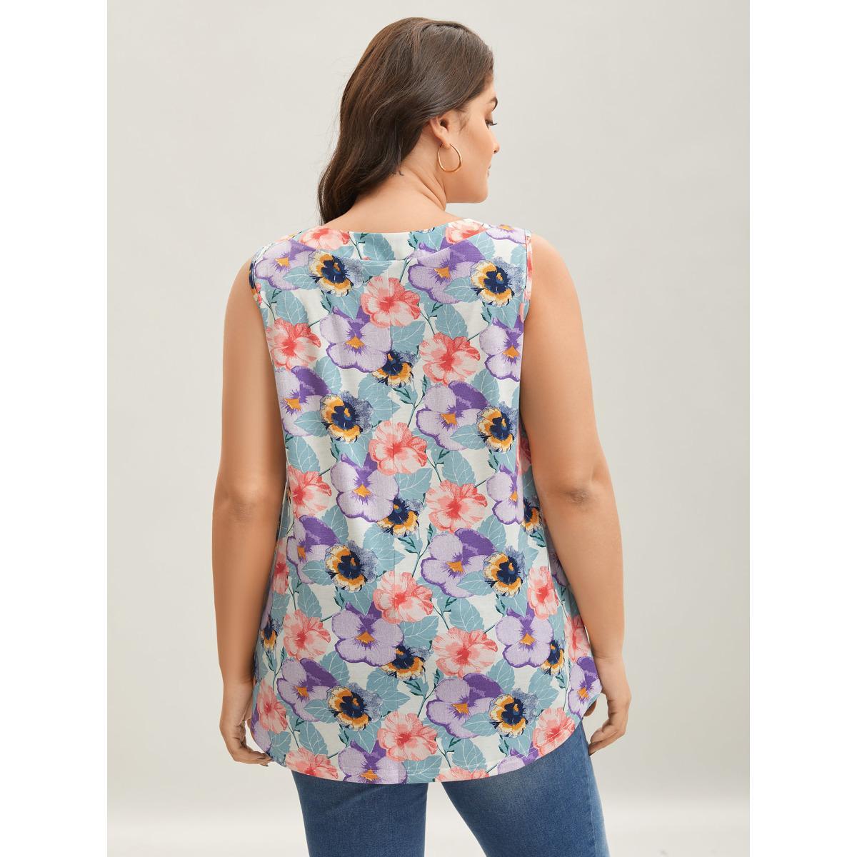 Plus Size Spring Romance Pleated Front Tank Top Women Multicolor Contrast V-neck Everyday-Elegant Tank Tops Camis BloomChic 14-16/1X Product Image