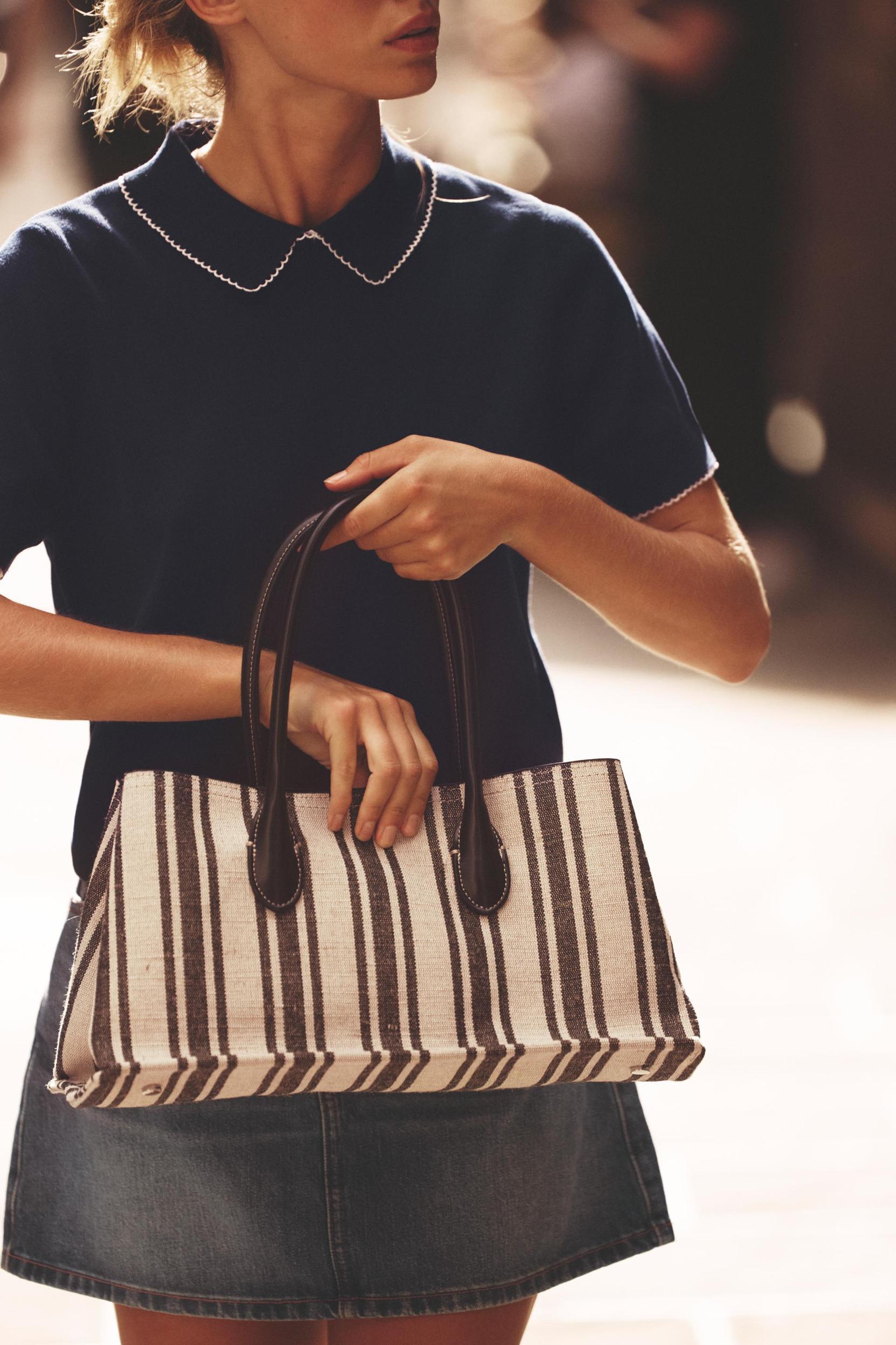 STRIPED CANVAS SHOPPER Product Image