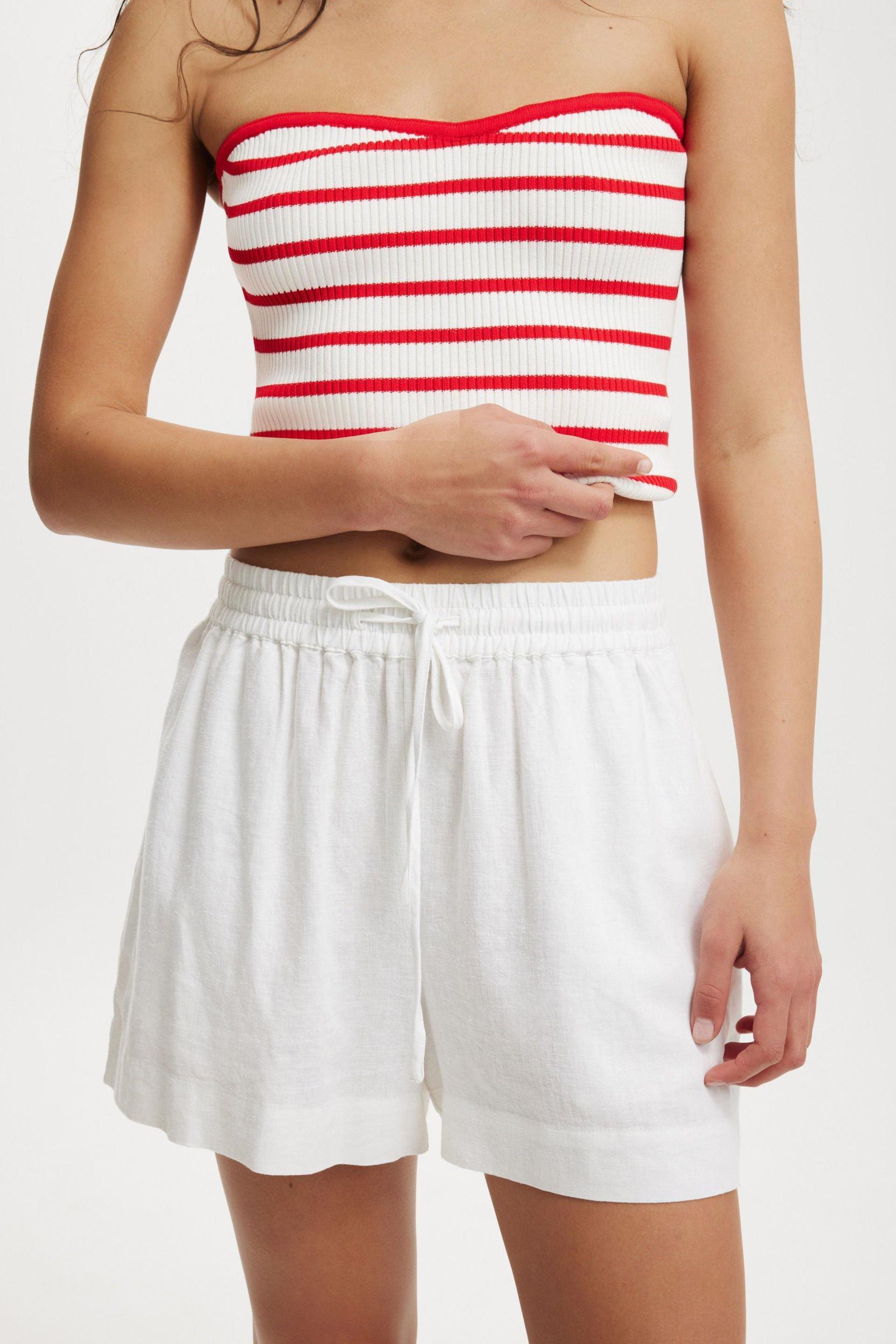 Haven Short Product Image