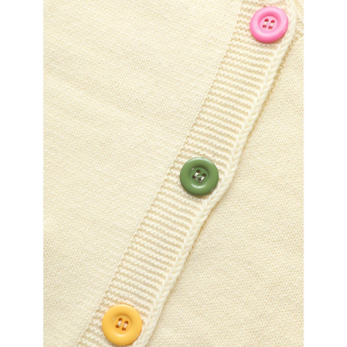 Plus Size Contrast Crochet Floral Patch Pocket Cardigan Beige Women Casual Loose Long Sleeve Everyday Cardigans BloomChic 30/6X Product Image
