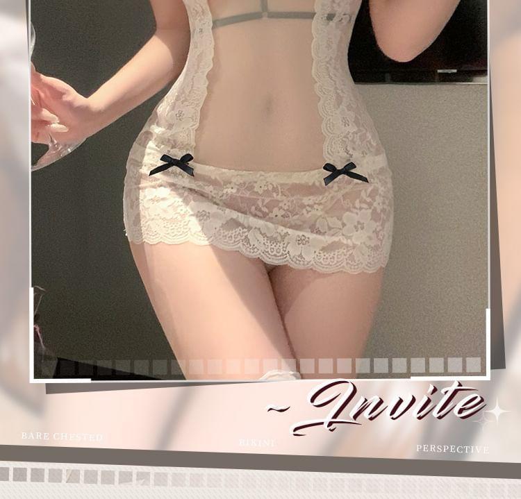 Lingerie Set: Lace Nightdress + Thong + Choker Product Image