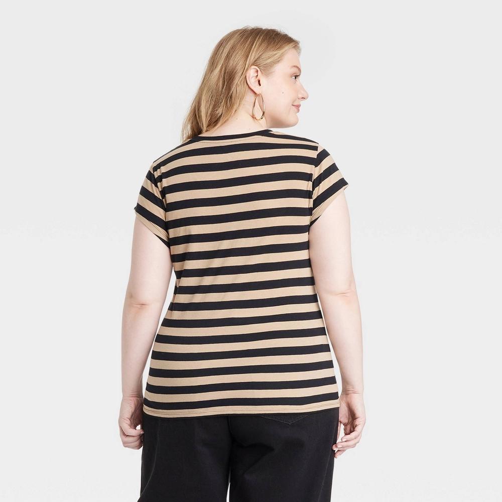 Womens Fitted Short Sleeve T-Shirt - Universal Thread Black/Tan Striped 1X Product Image