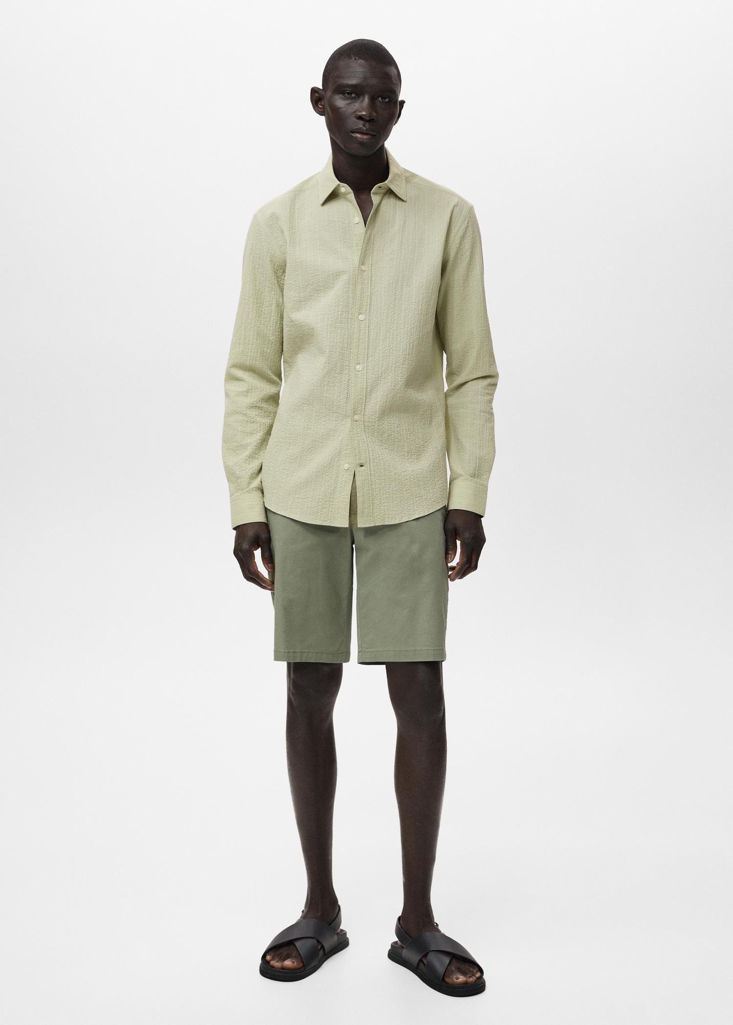 Regular-fit stripe-textured shirt - Men | MANGO USA Product Image