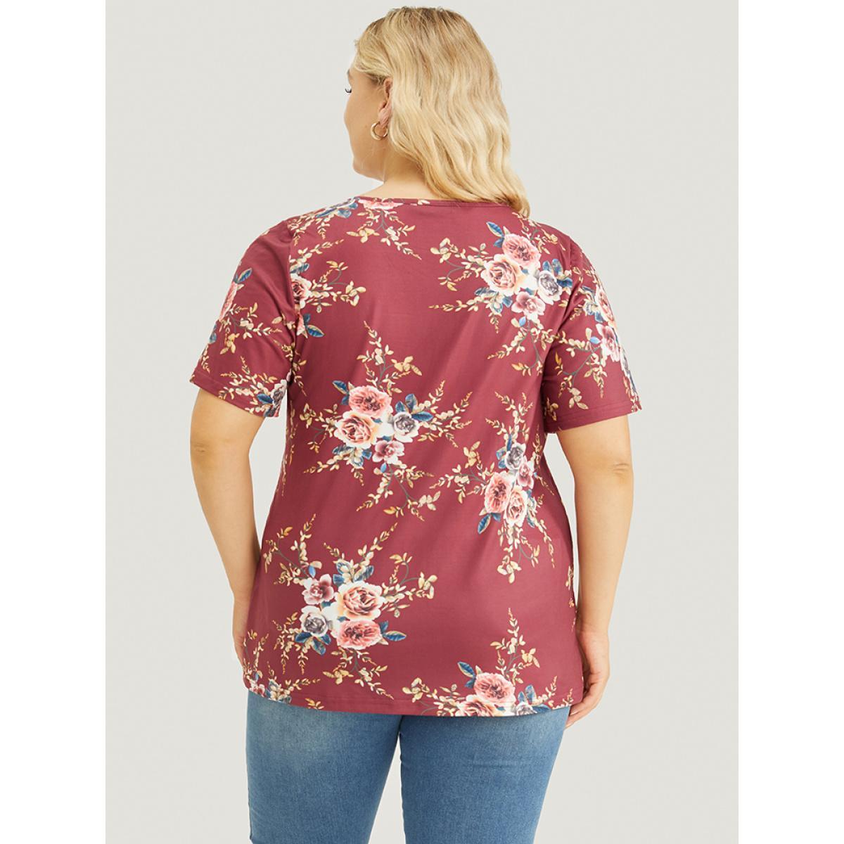 Plus Size Floral Print Button Detail Pleated V Neck T-shirt Burgundy Women Casual Floral V-neck Dailywear T-shirts BloomChic 28/5X Product Image