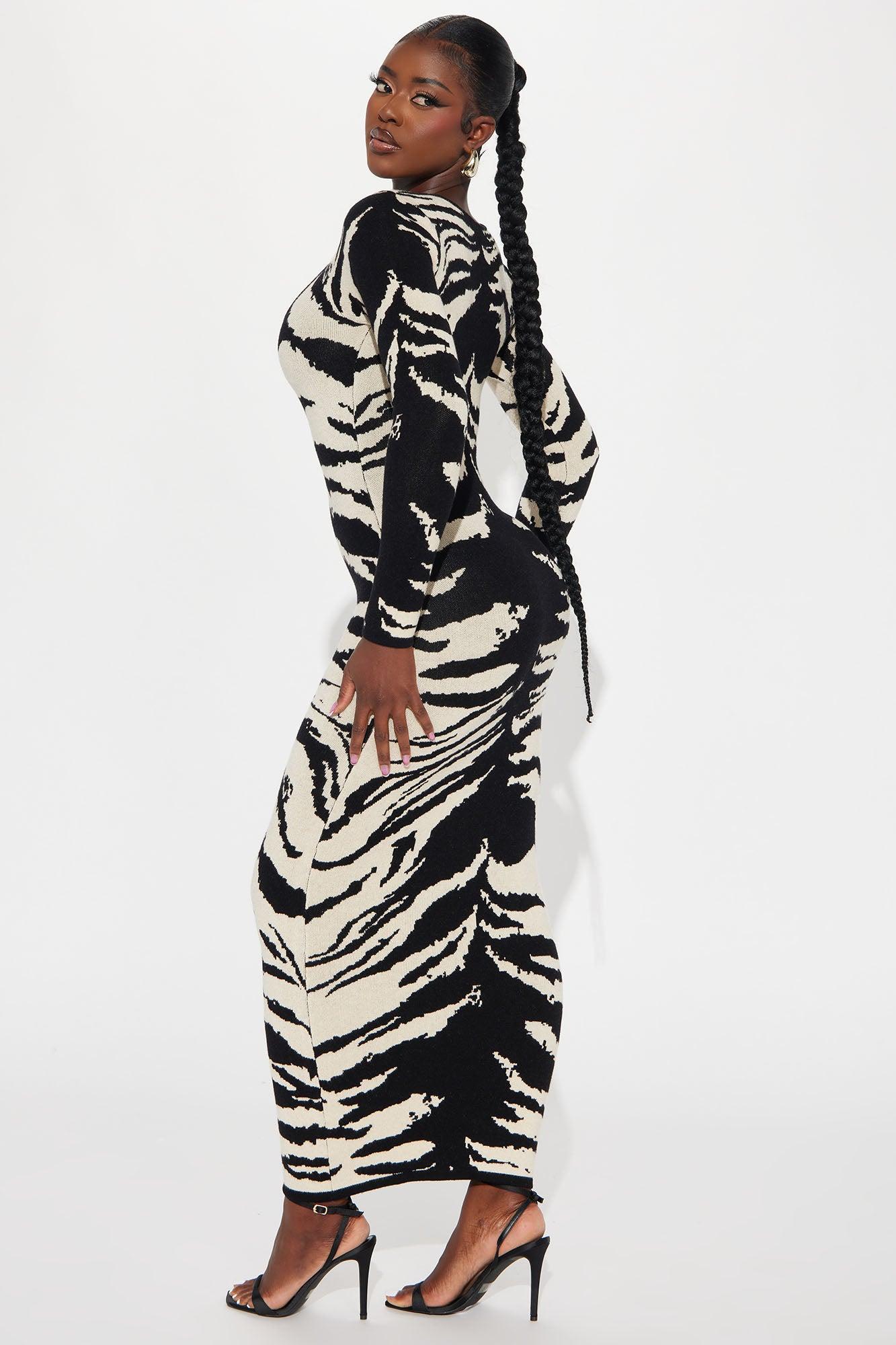 Shannon Sweater Maxi Dress - Black/combo Product Image