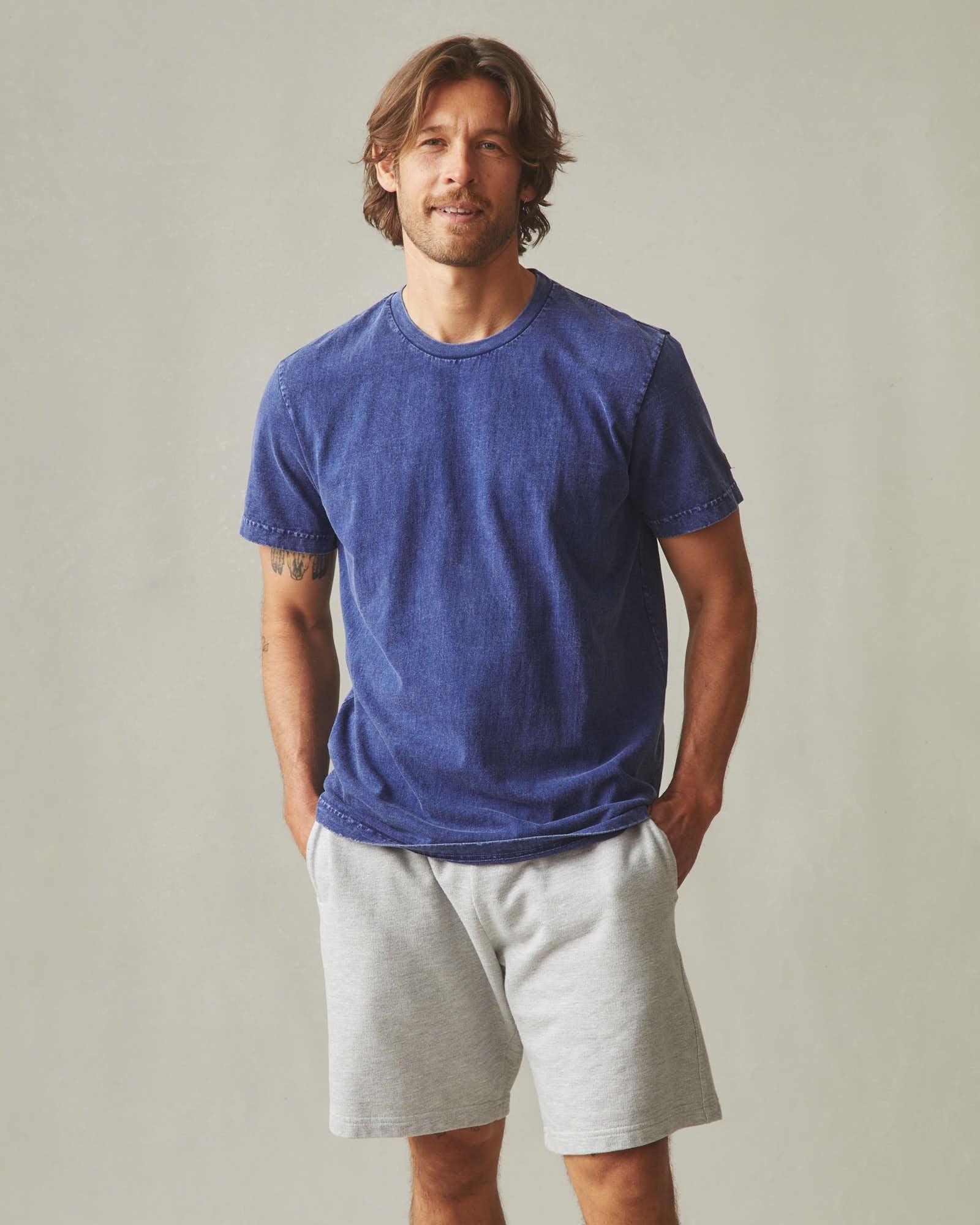 Men's Vintage Crew Tee - Mineral Wash Ocean Cavern Product Image