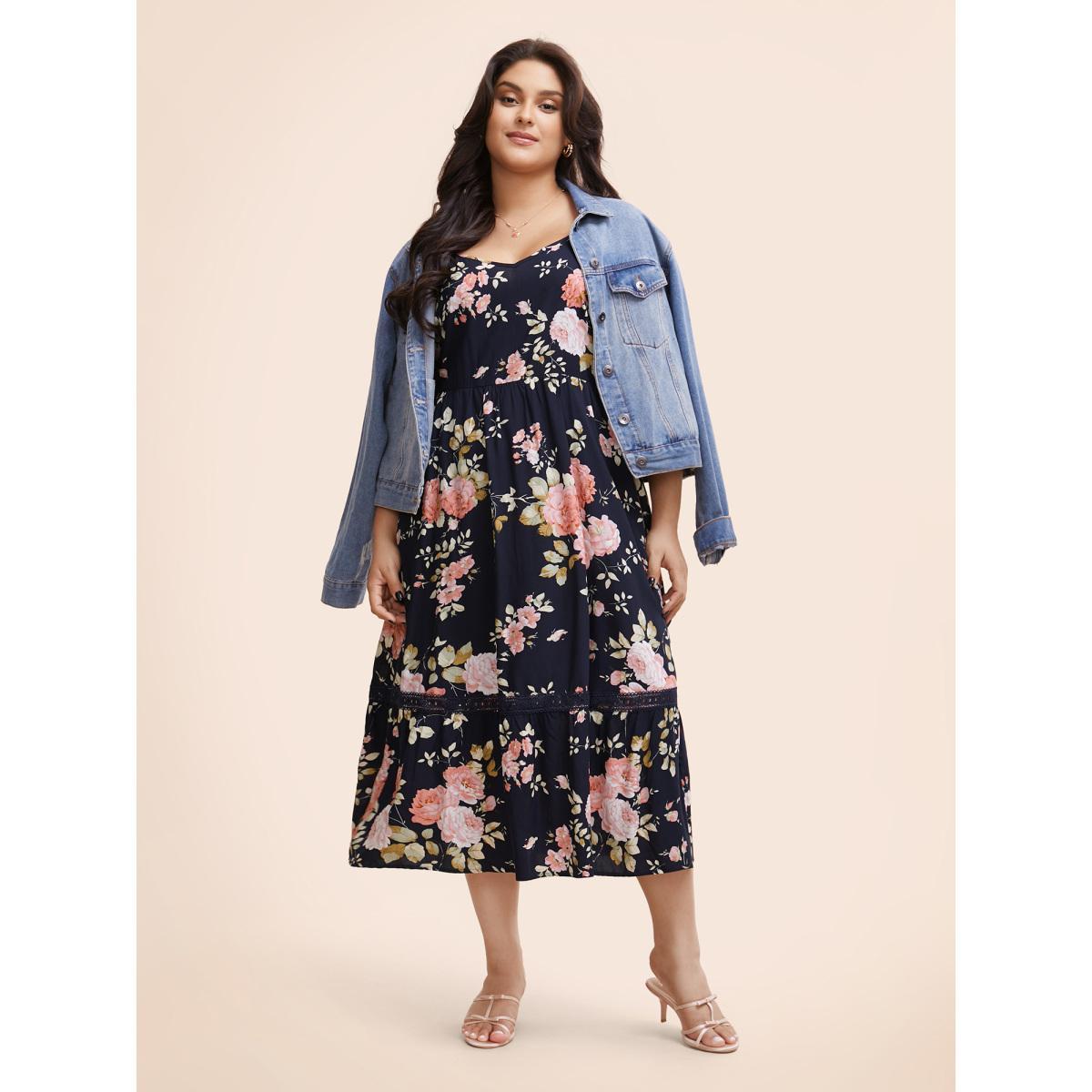 Plus Size Heart Neckline Contrast Webbing Cami Dress DarkBlue Women Elegant Woven ribbon&lace trim Heart neckline Sleeveless Curvy BloomChic 26/4X Product Image