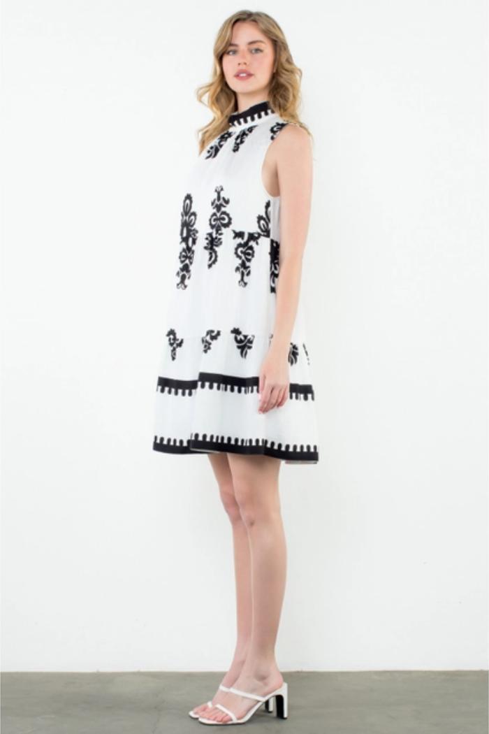 Dara Tiered Midi Dress Product Image