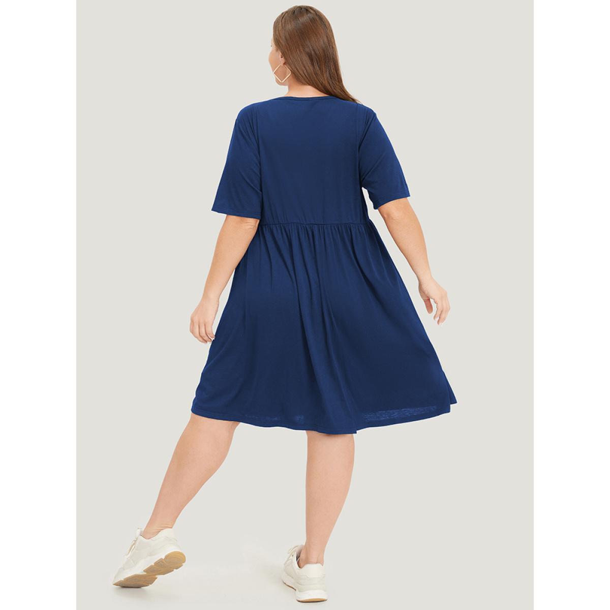 Plus Size Solid Notched Pocket Flutter Hem Dress DarkBlue Women Casual Elastic Waist Notched collar Short sleeve Curvy Midi Dress BloomChic 14-16/1X Product Image