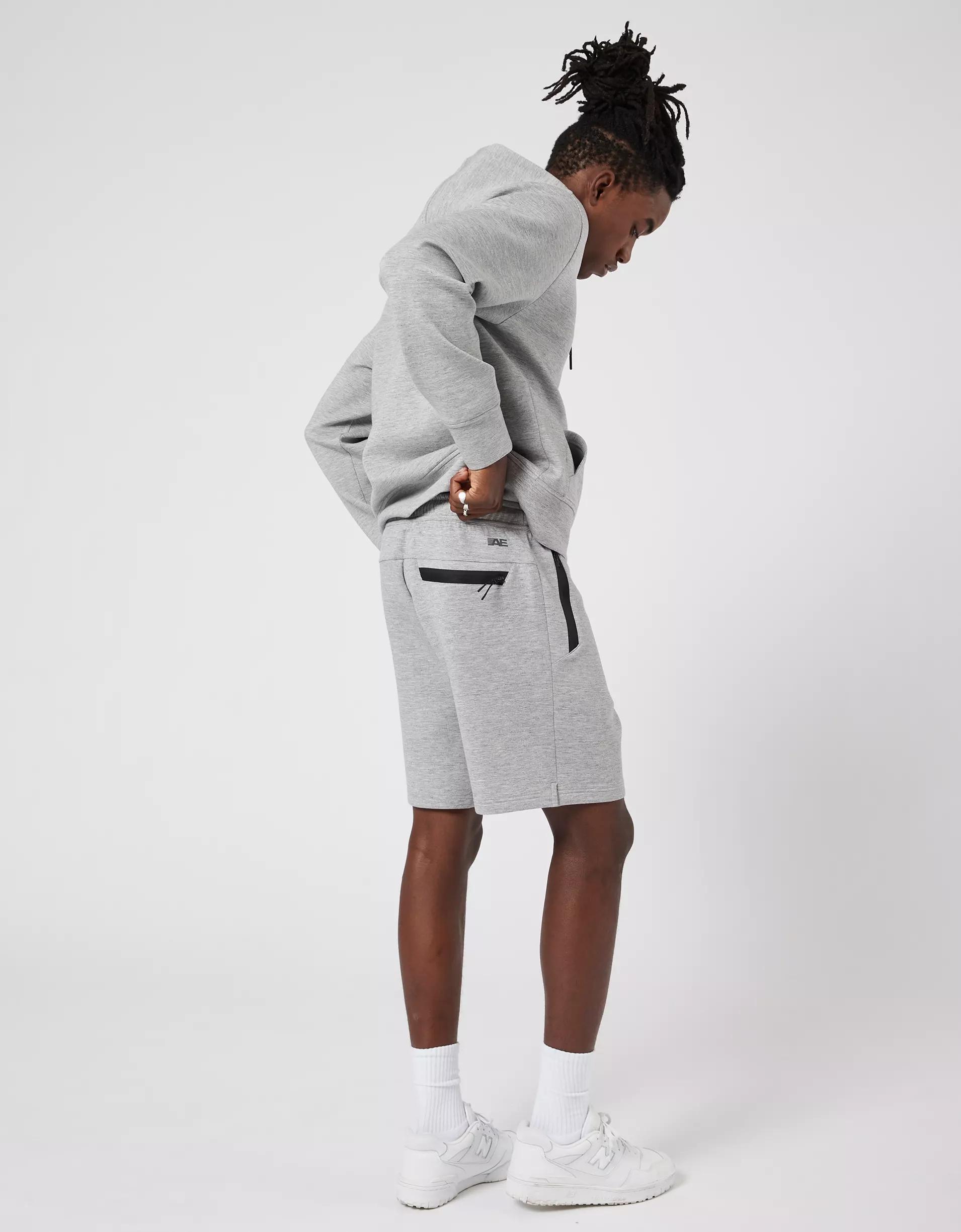 AE 24/7 8" Jogger Short Product Image