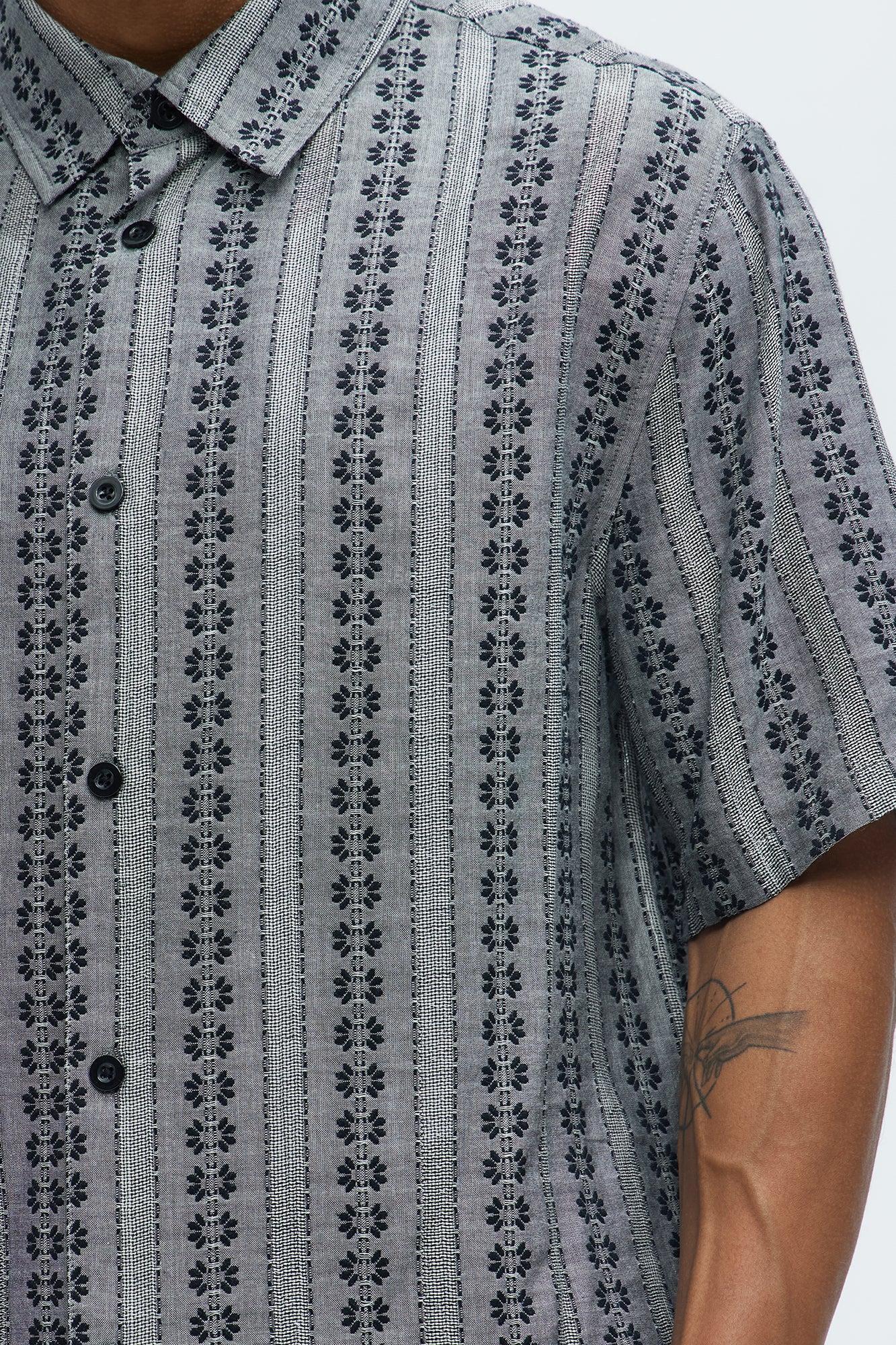 Denali Floral Short Sleeve Button Up - Black/combo Product Image