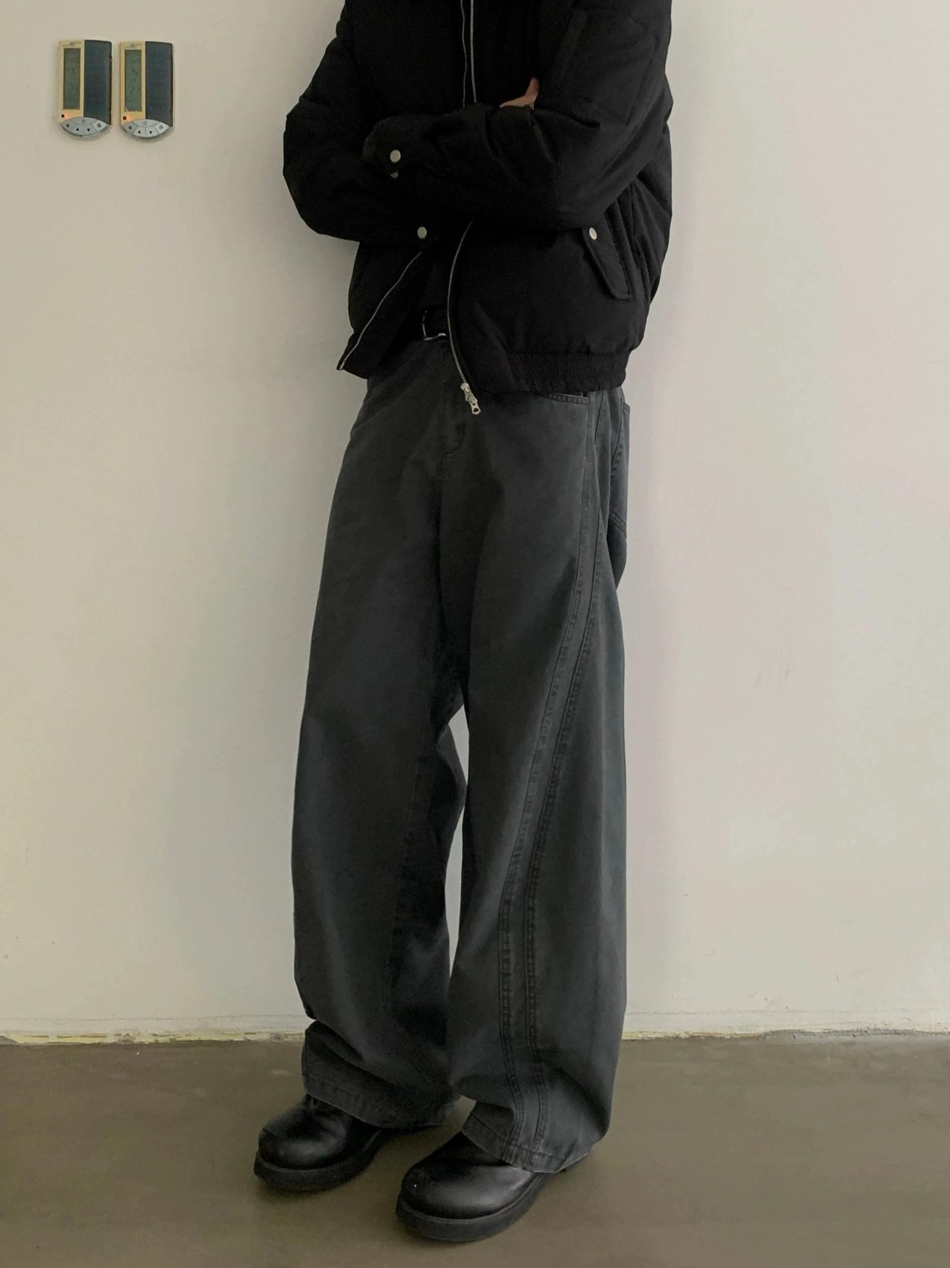 RT No. 18758 SCIMITAR STRAIGHT PANTS Product Image