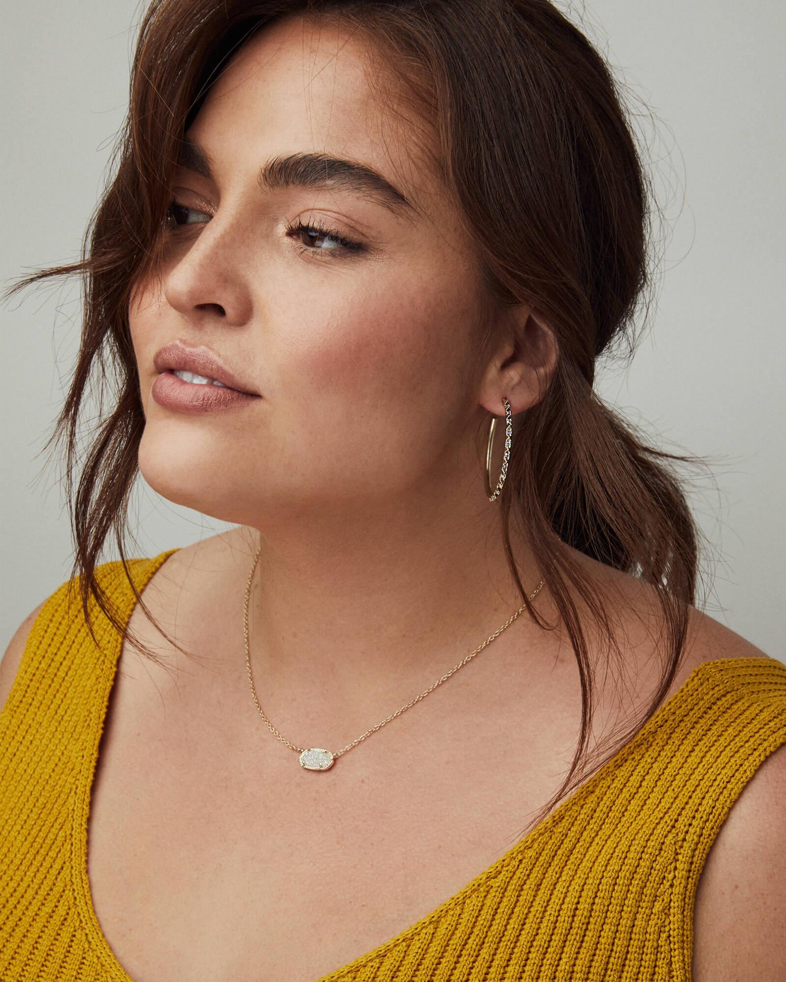 Elisa Gold Pendant Necklace in Peridot Illusion Product Image