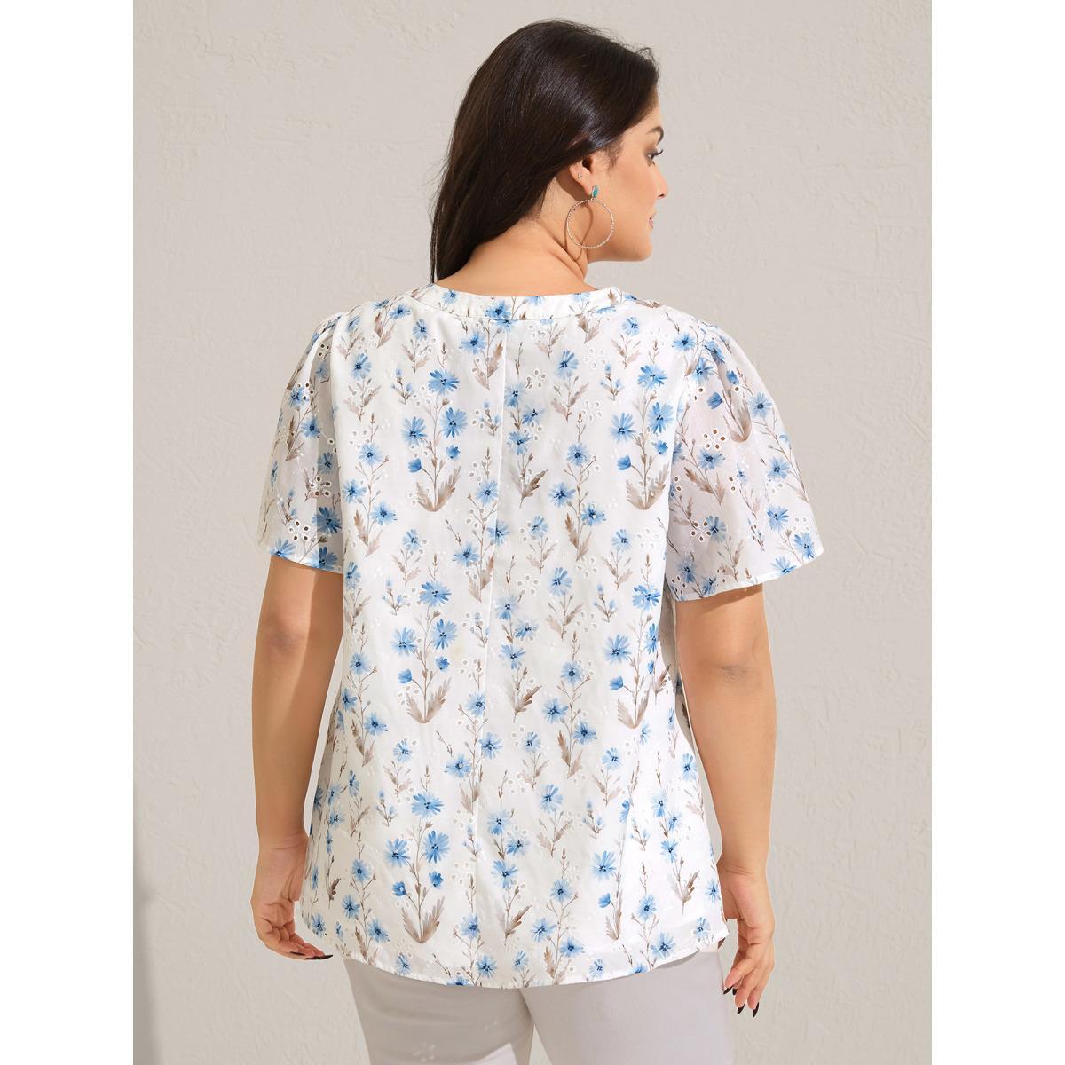 Plus Size LightBlue Cotton Embroidered Tassel Tie Flowy Blouse Women Short sleeve Flat collar with V-notch Vacation Blouses BloomChic 18-20/2X Product Image