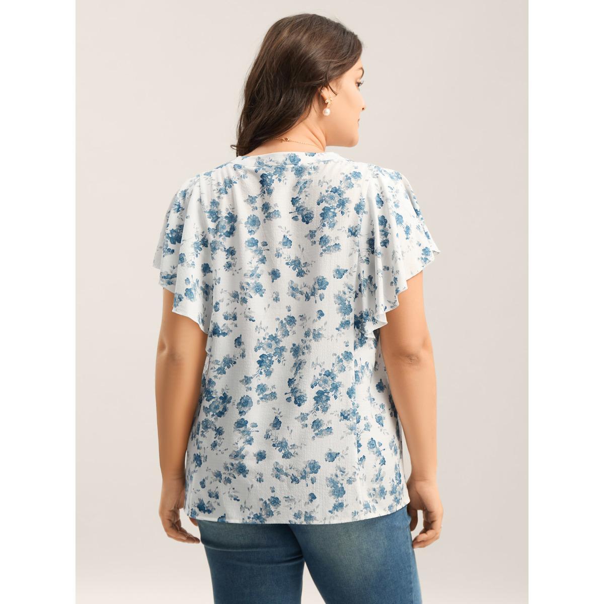 Plus Size Originalwhite Floral Toothpick Pleat Sheer Blouse Women Short sleeve Notched collar Everyday-Elegant Blouses BloomChic 12/L Product Image